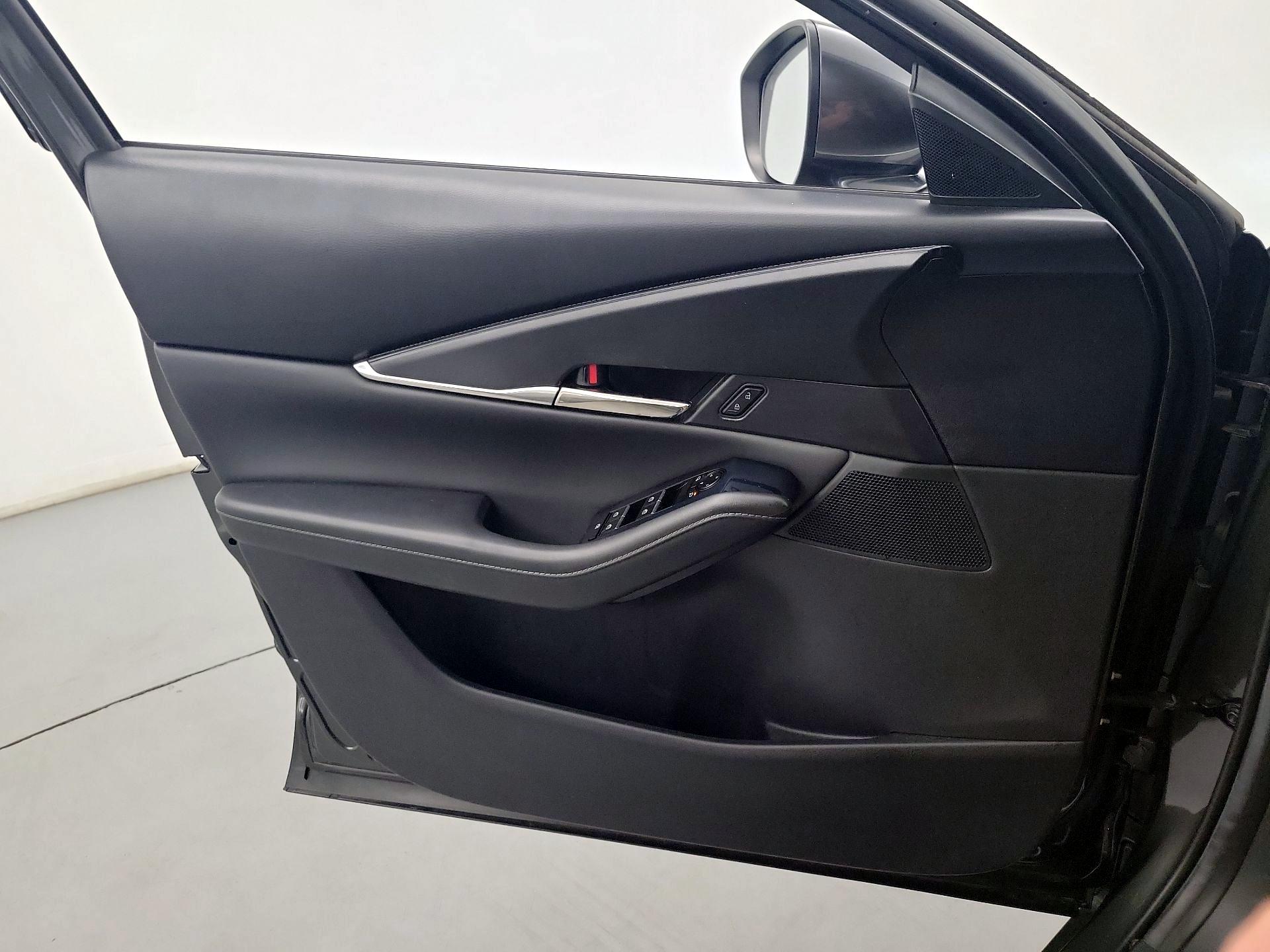 Thumbnail: 2022 Mazda CX-30 - 12