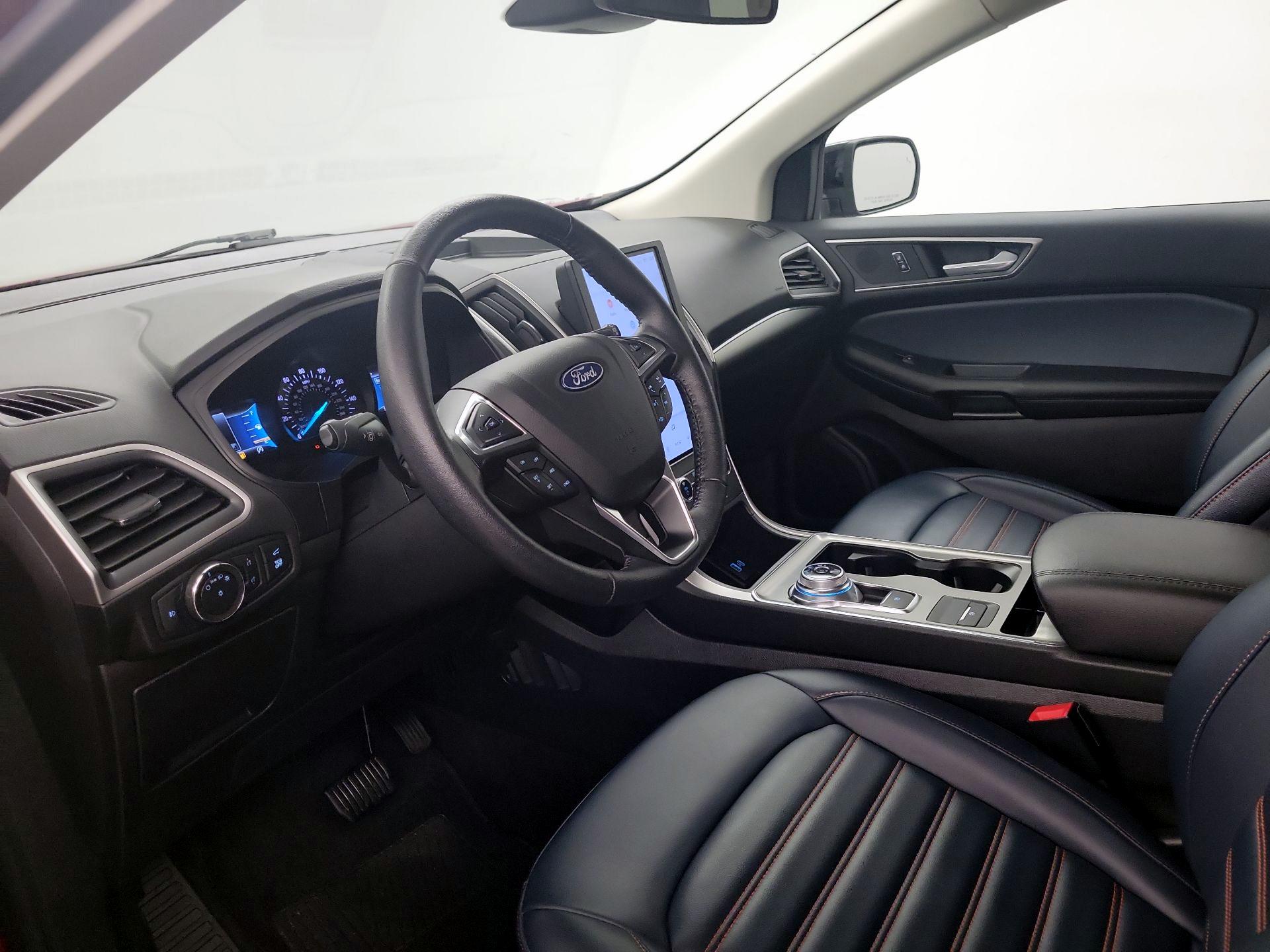 Thumbnail: 2022 Ford Edge - 11