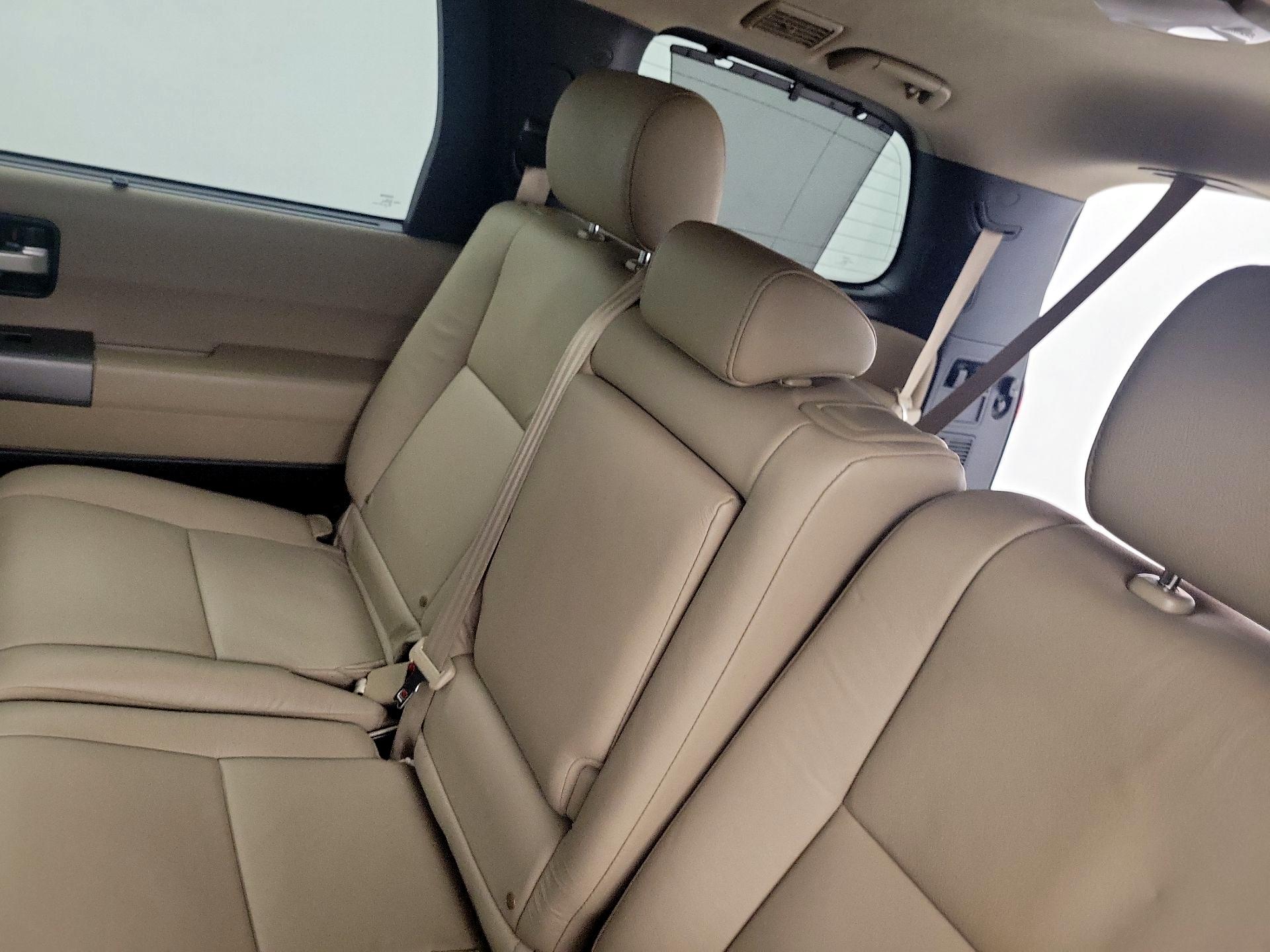 Thumbnail: 2016 Toyota Sequoia - 20