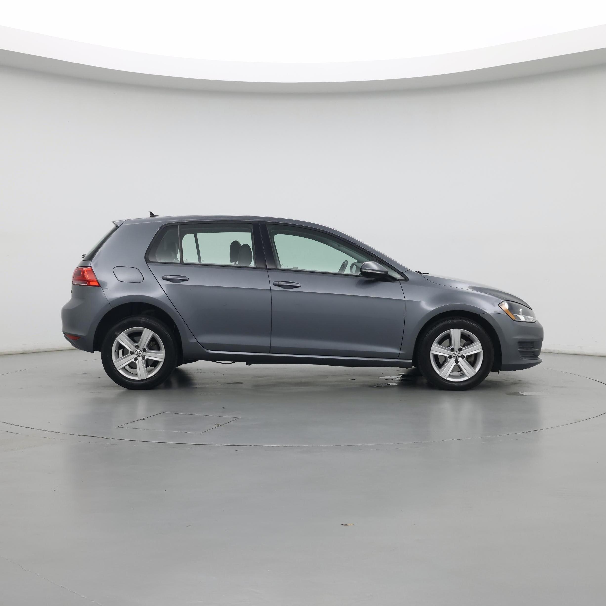 Thumbnail: 2017 Volkswagen Golf - 7