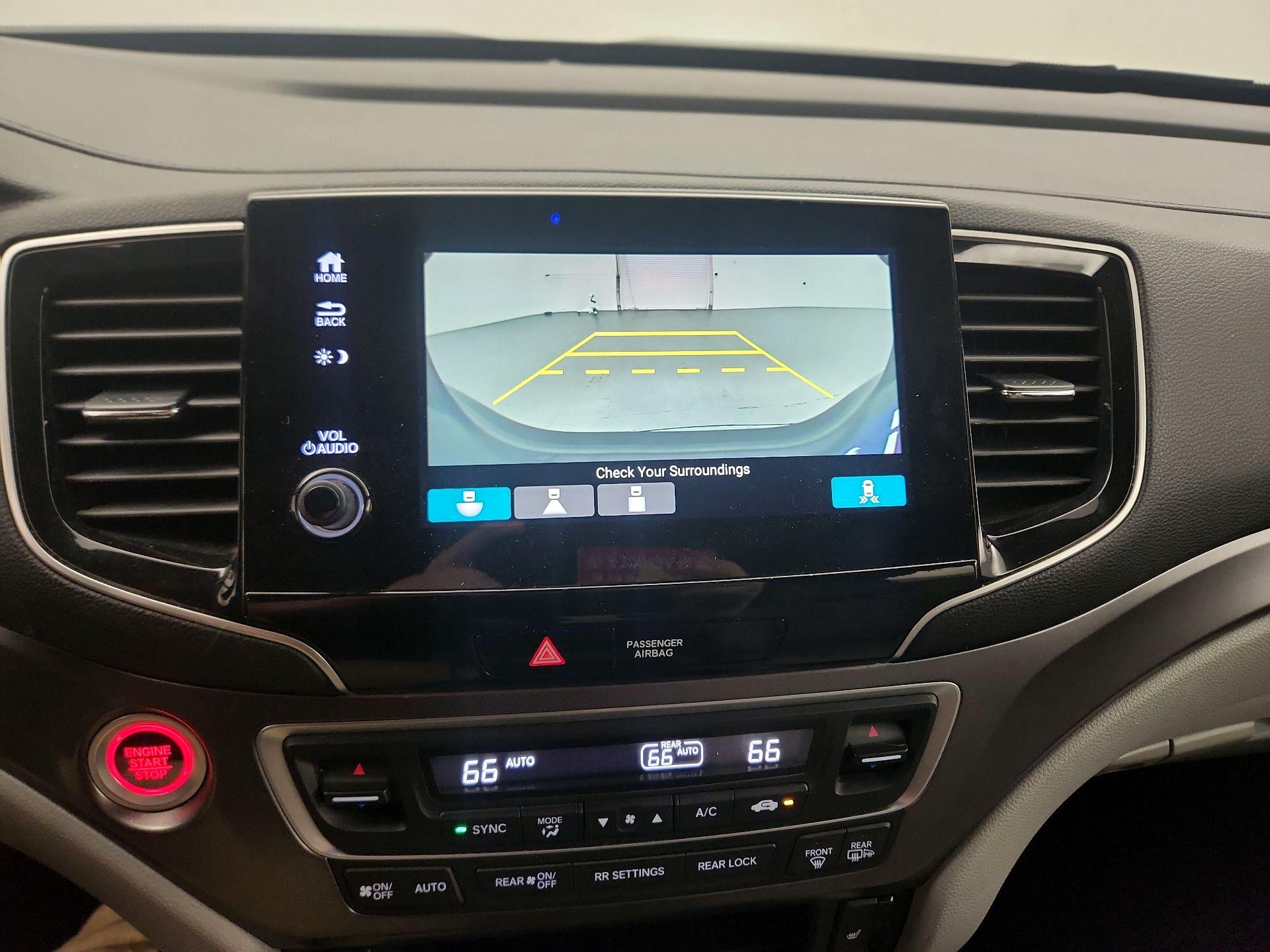 Thumbnail: 2020 Honda Pilot - 14