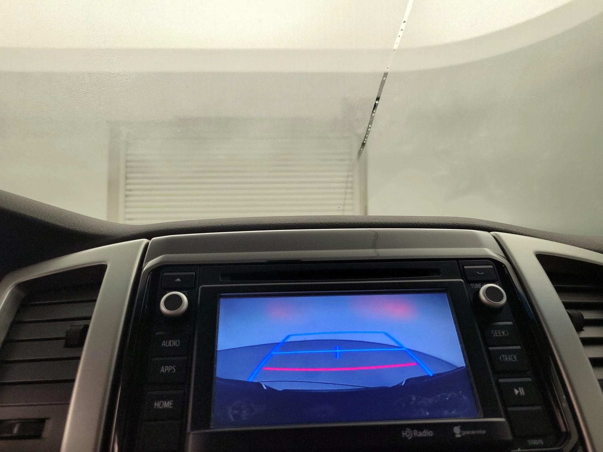 Thumbnail: 2015 Toyota Tacoma - 14