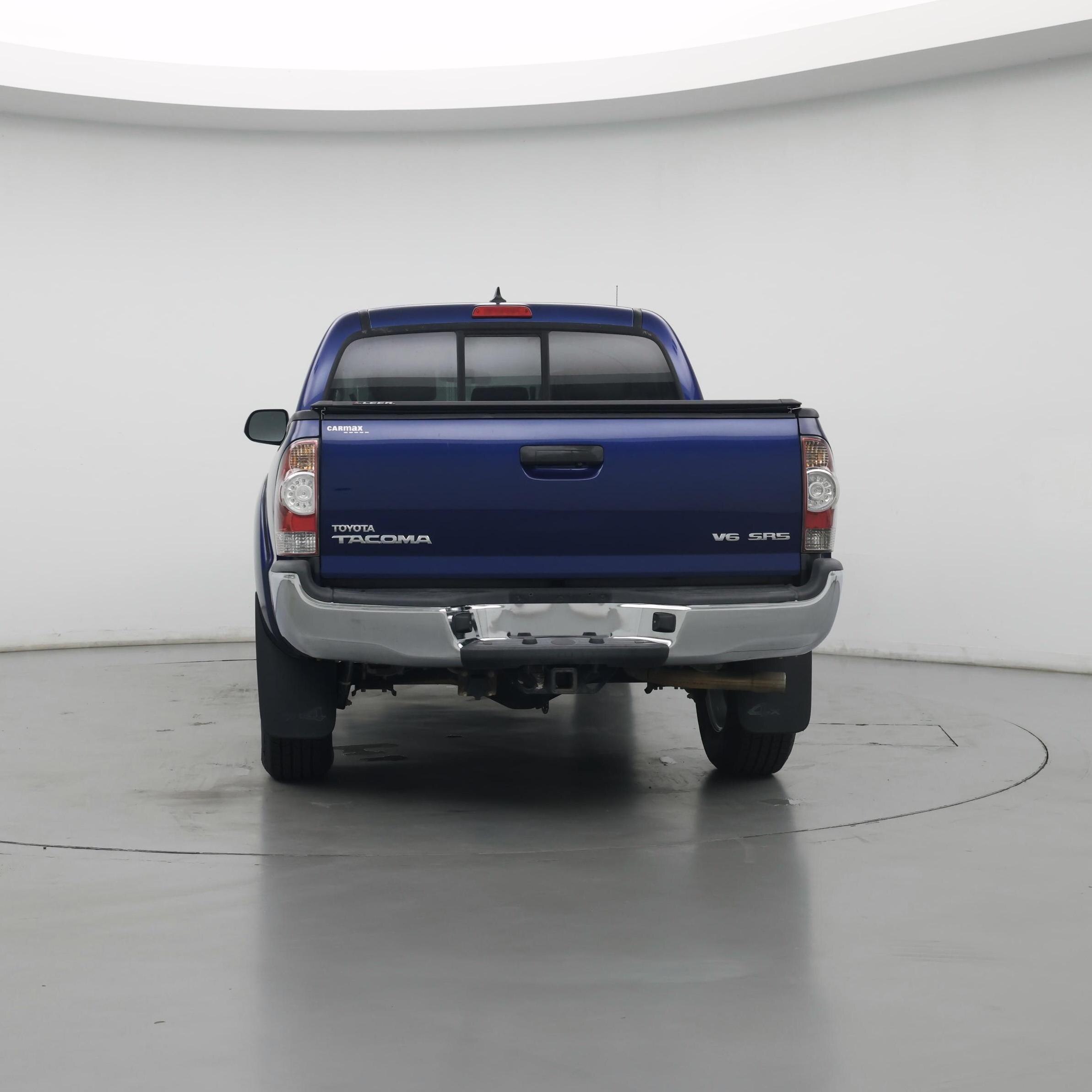 Thumbnail: 2015 Toyota Tacoma - 6