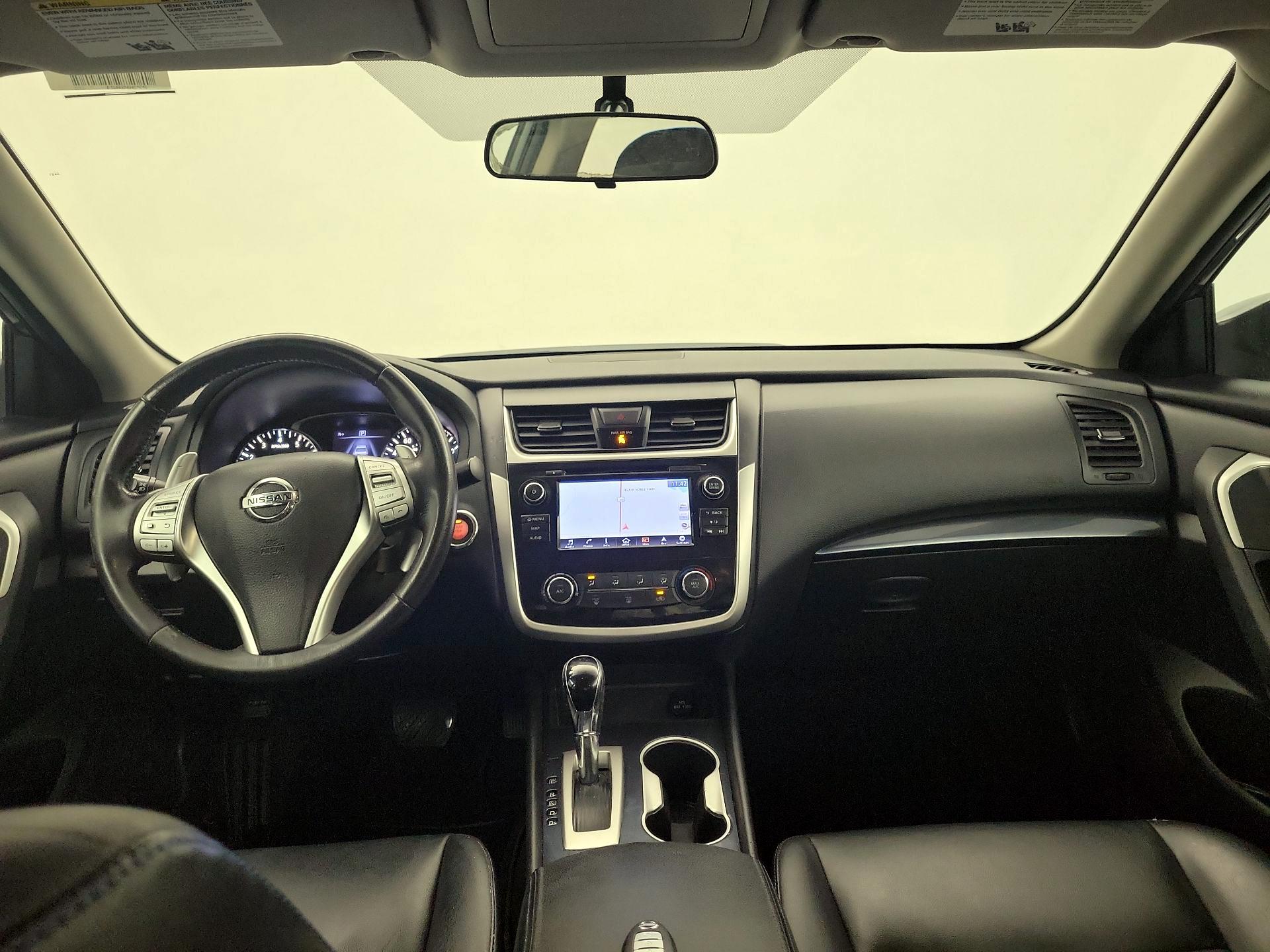 Thumbnail: 2018 Nissan Altima - 9
