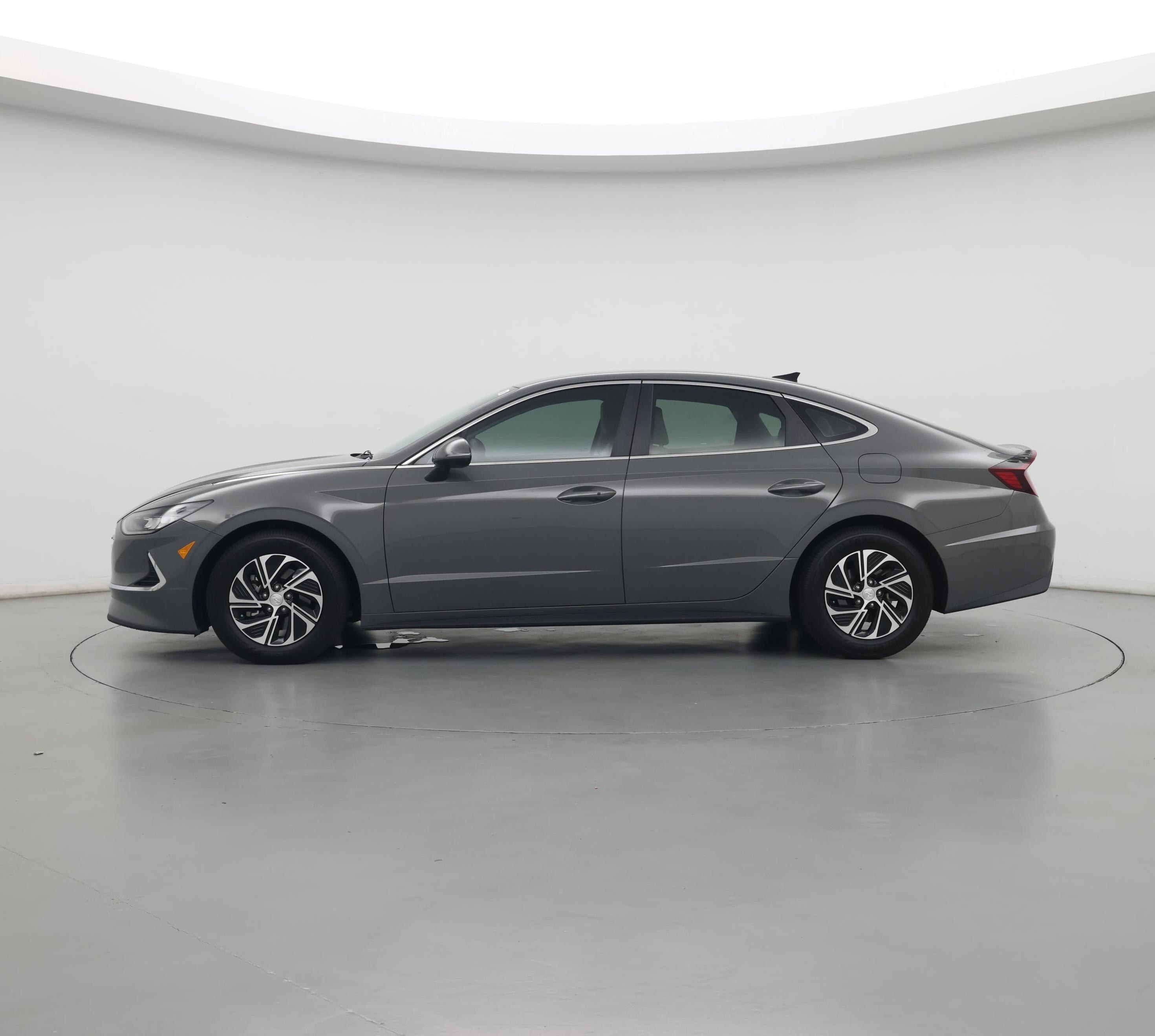 Thumbnail: 2022 Hyundai Sonata - 3