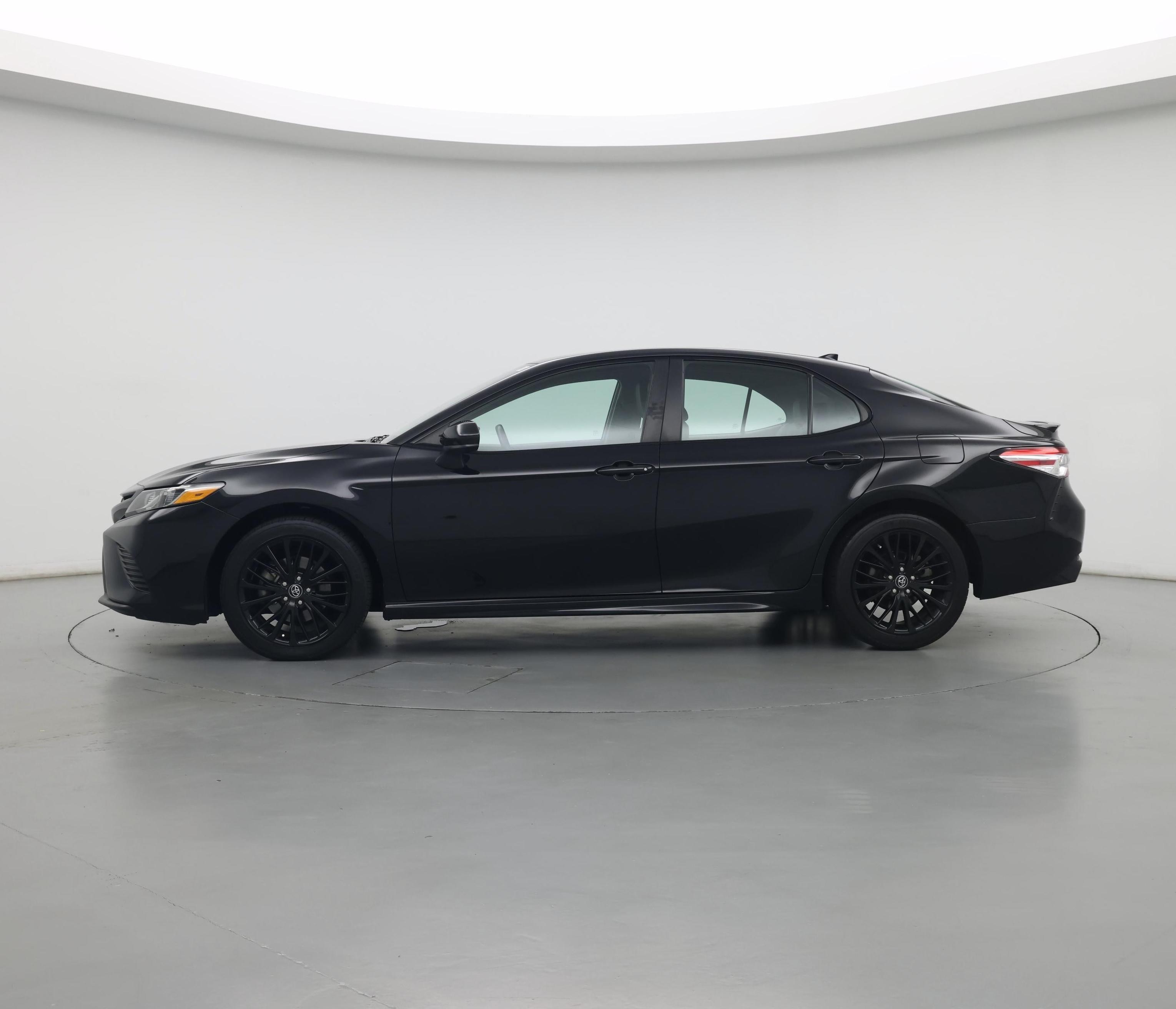 Thumbnail: 2020 Toyota Camry - 3