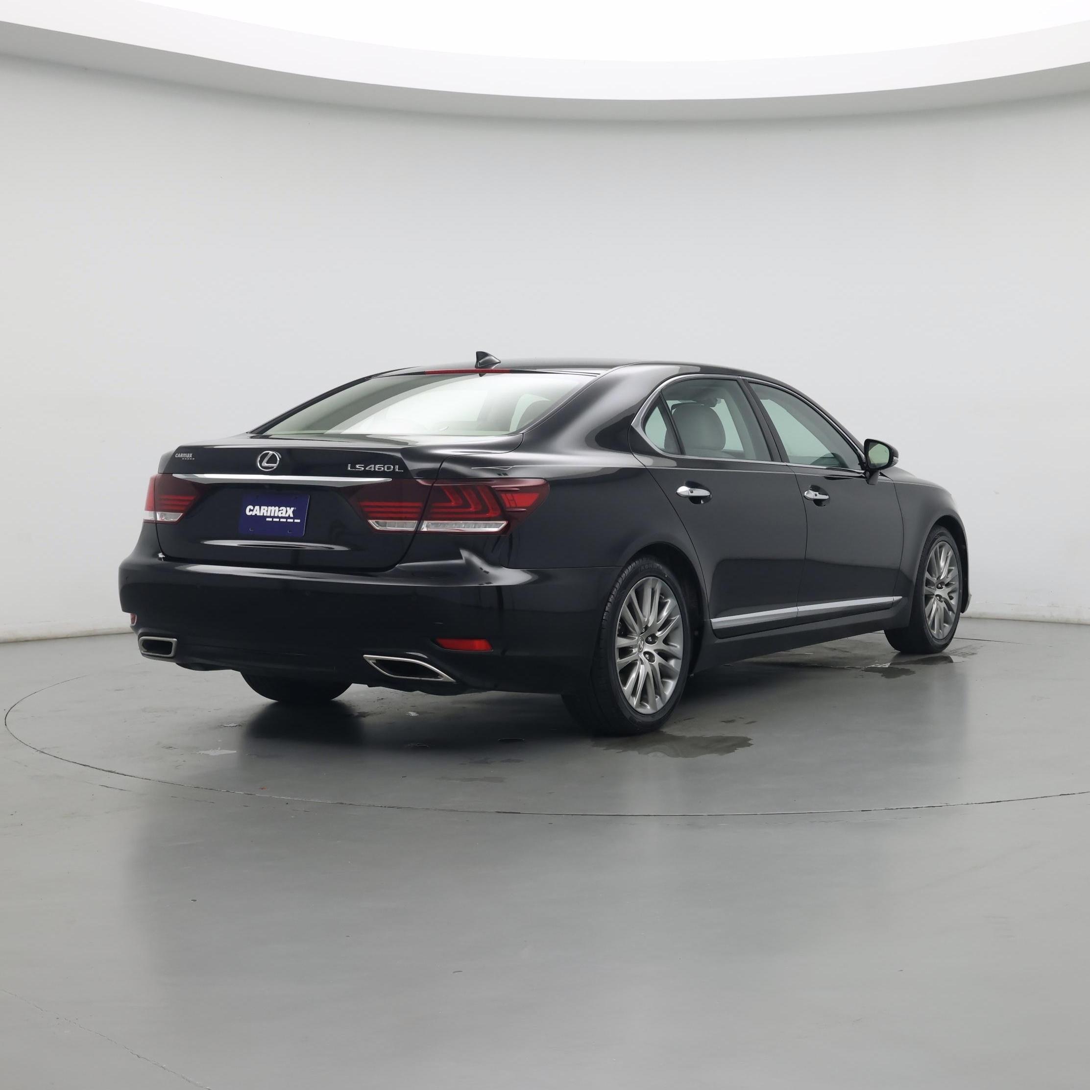 Thumbnail: 2016 Lexus LS - 8