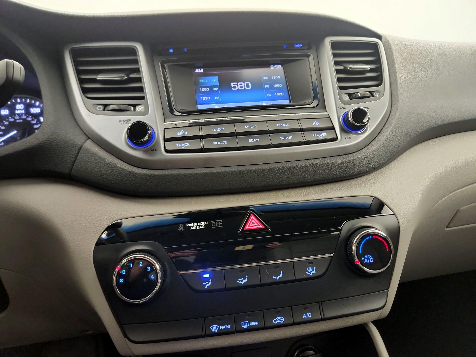 Thumbnail: 2017 Hyundai Tucson - 15