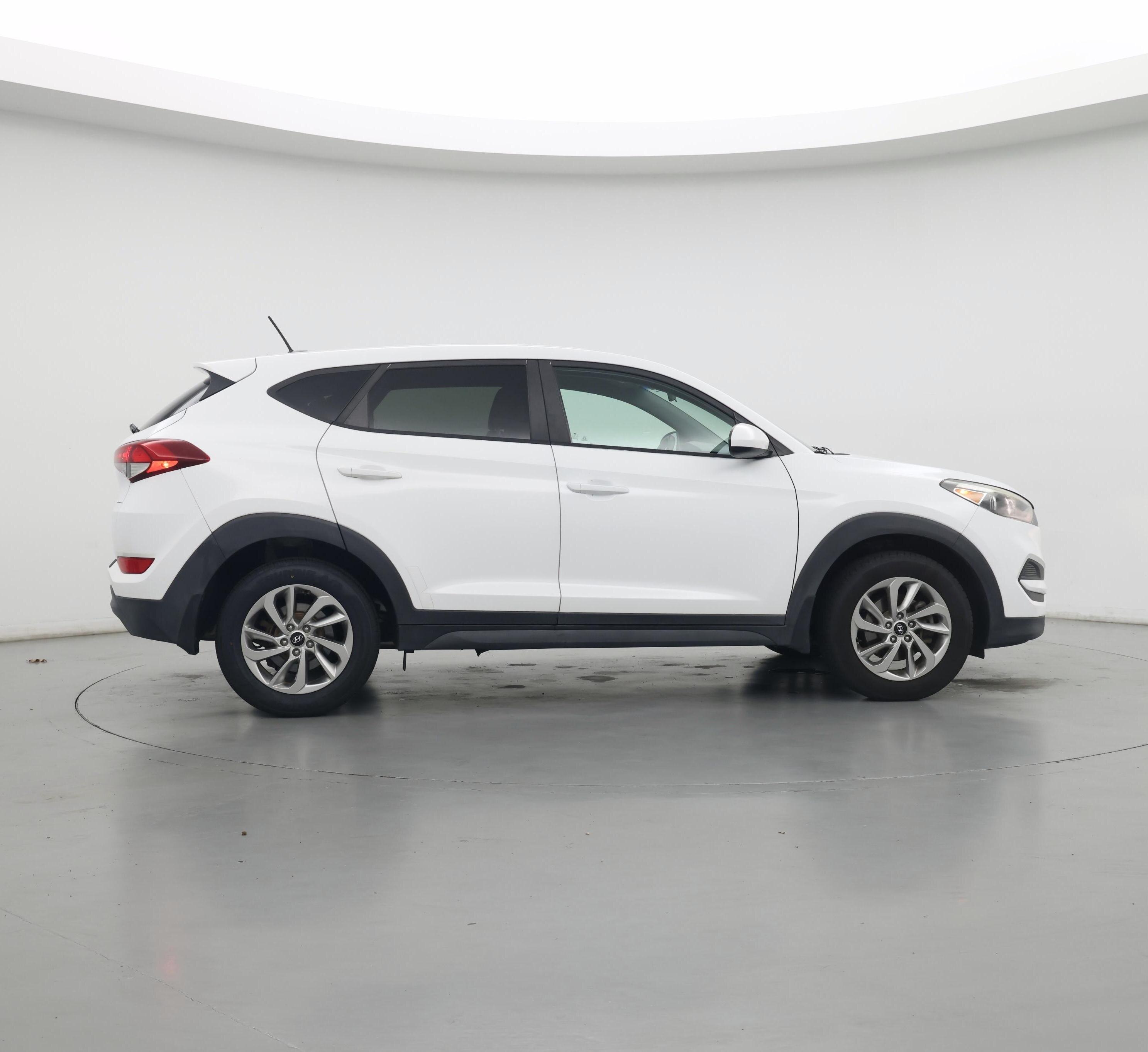 Thumbnail: 2017 Hyundai Tucson - 7