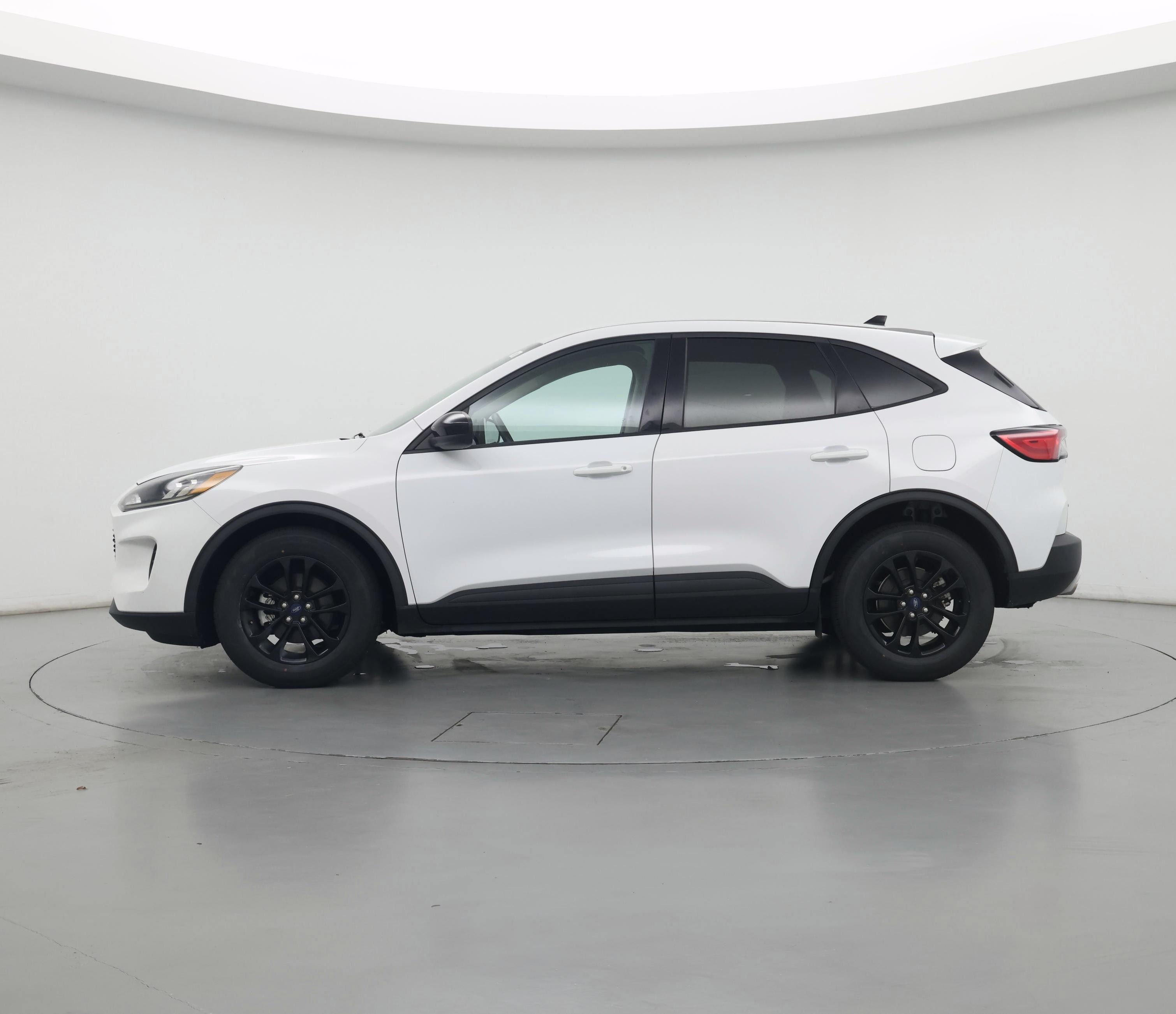 Thumbnail: 2020 Ford Escape - 3