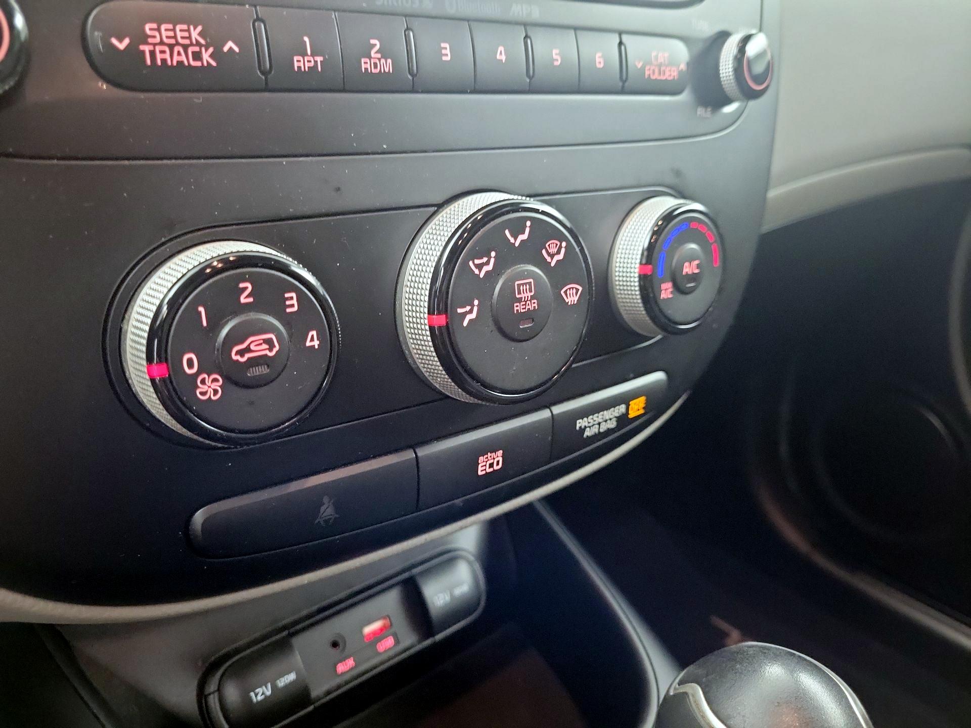 Thumbnail: 2016 Kia Soul - 15