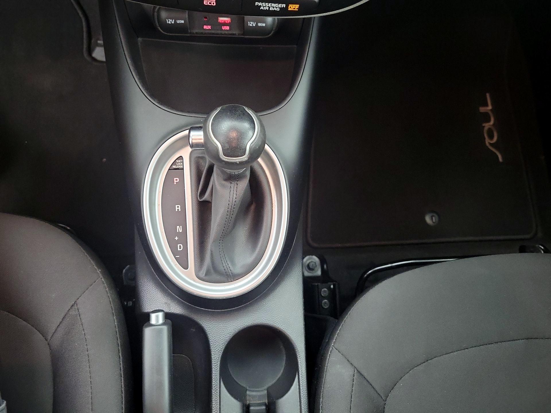 Thumbnail: 2016 Kia Soul - 16