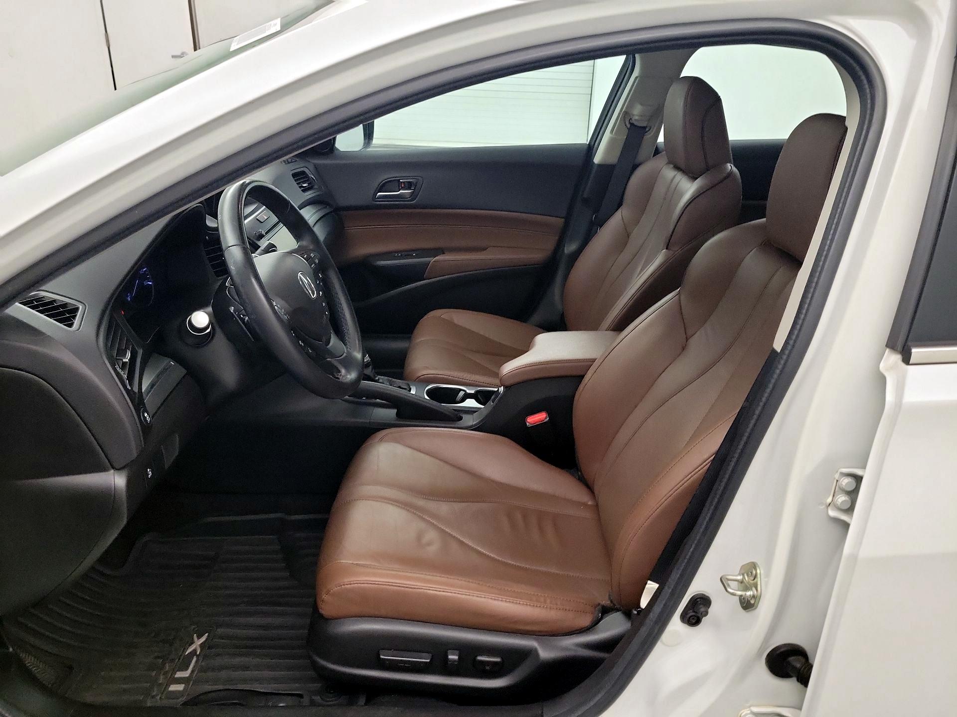 Thumbnail: 2019 Acura ILX - 9