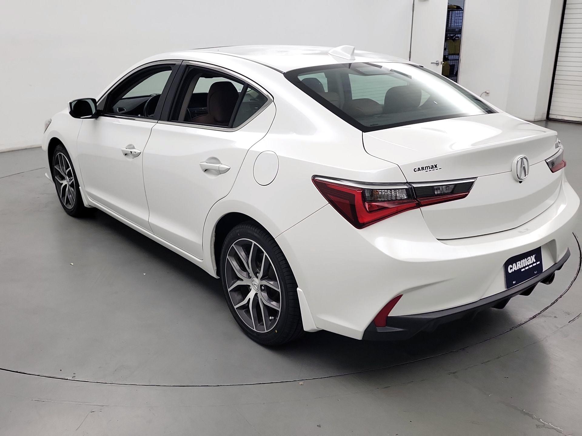Thumbnail: 2019 Acura ILX - 7