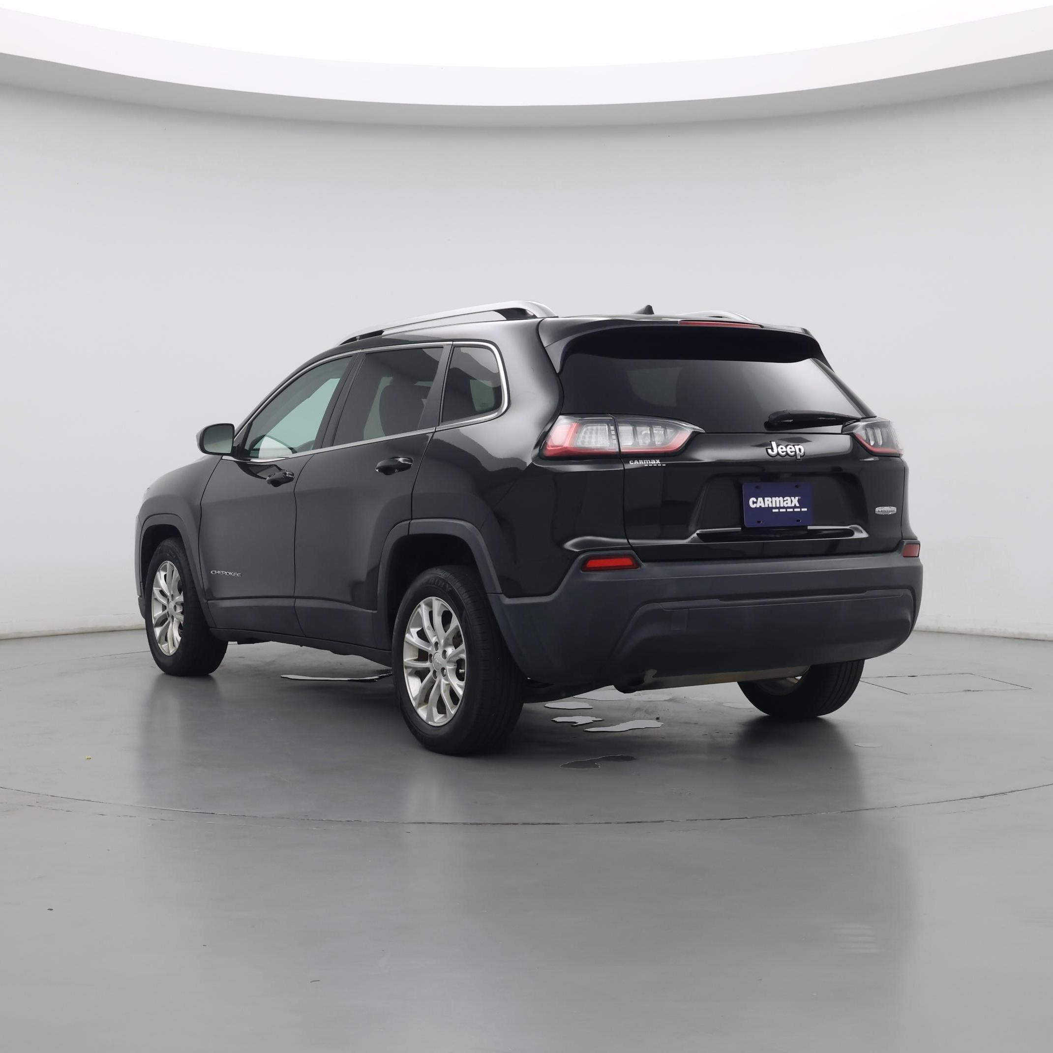 Thumbnail: 2019 Jeep Cherokee - 2