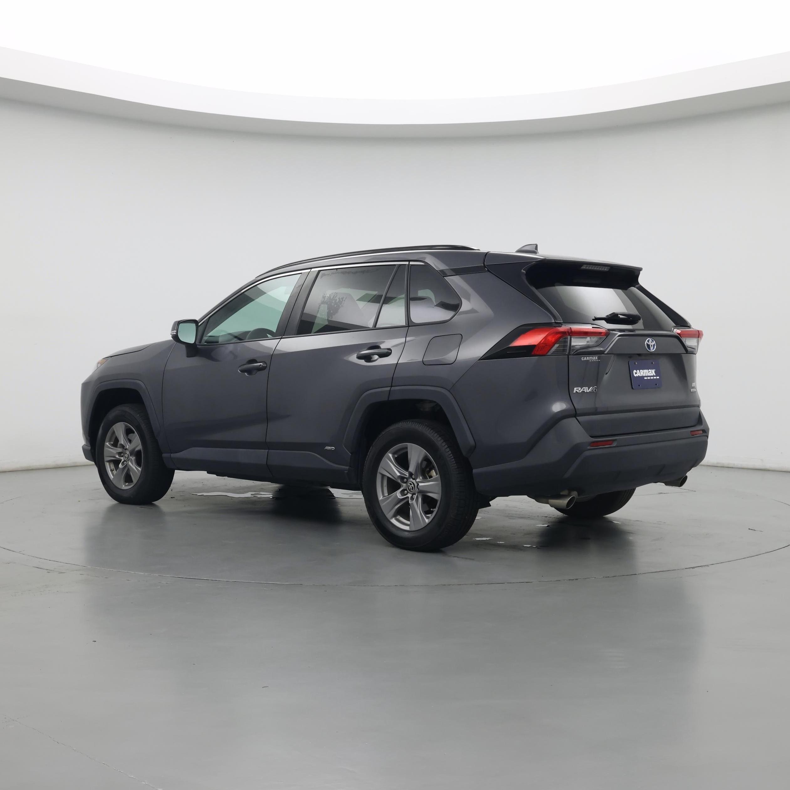 Thumbnail: 2022 Toyota RAV4 - 3