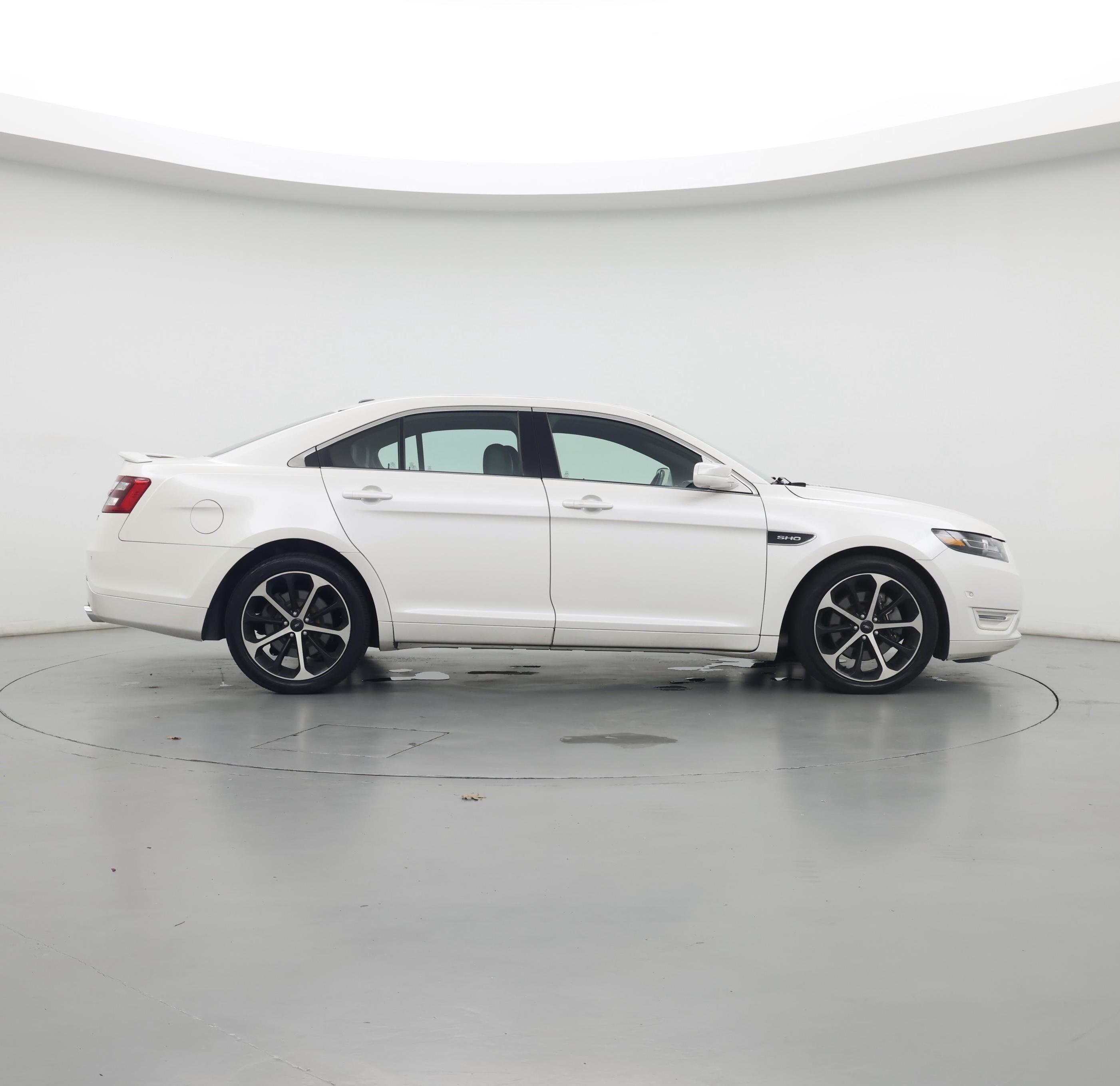 Thumbnail: 2016 Ford Taurus - 7