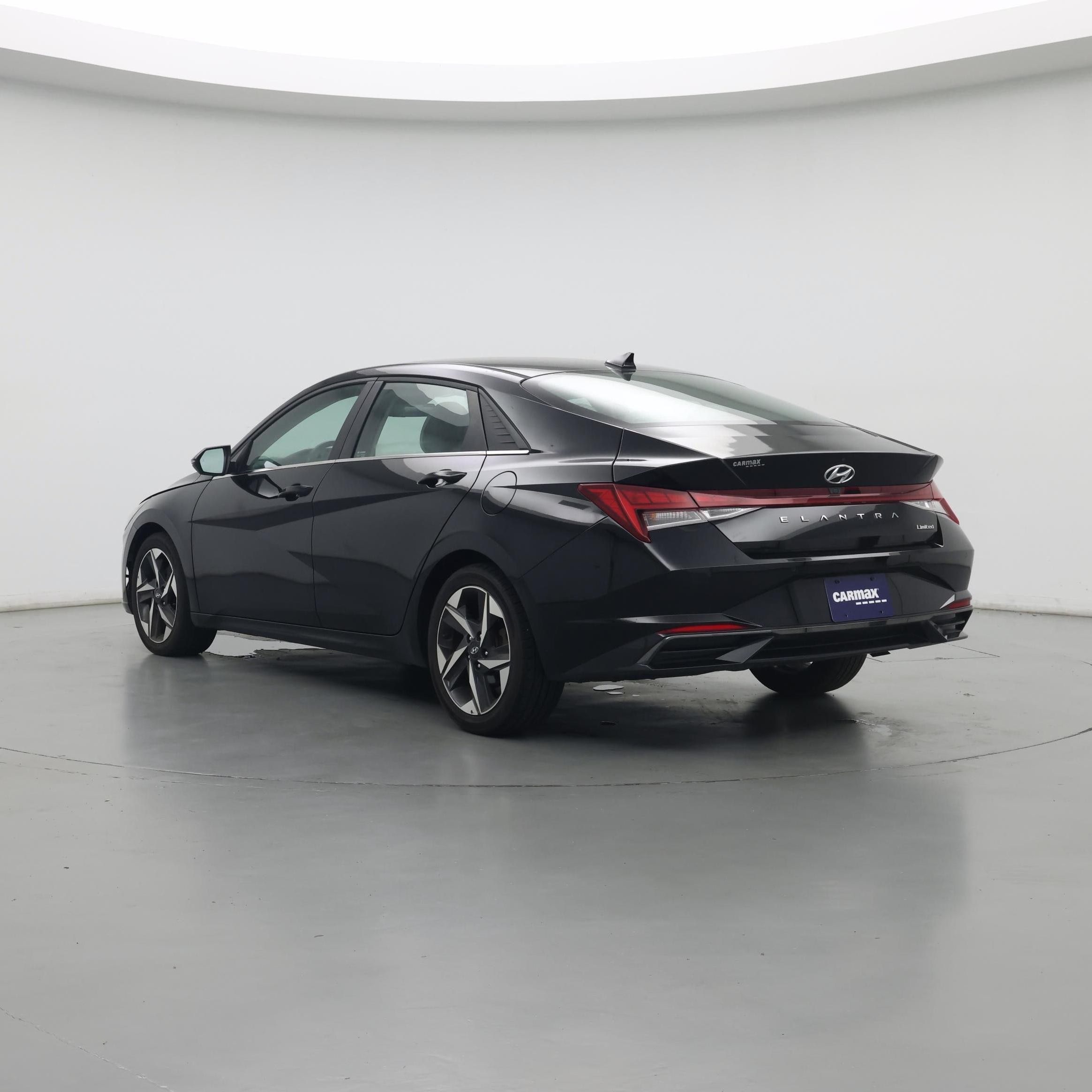 Thumbnail: 2021 Hyundai Elantra - 2