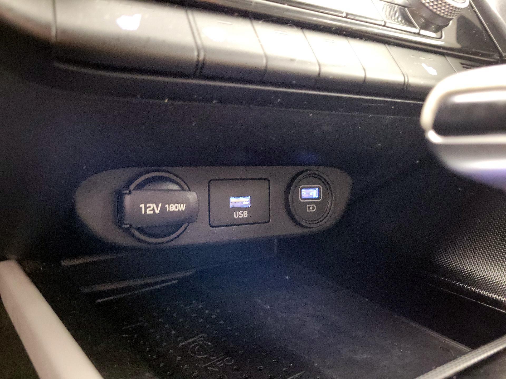 Thumbnail: 2021 Hyundai Elantra - 19