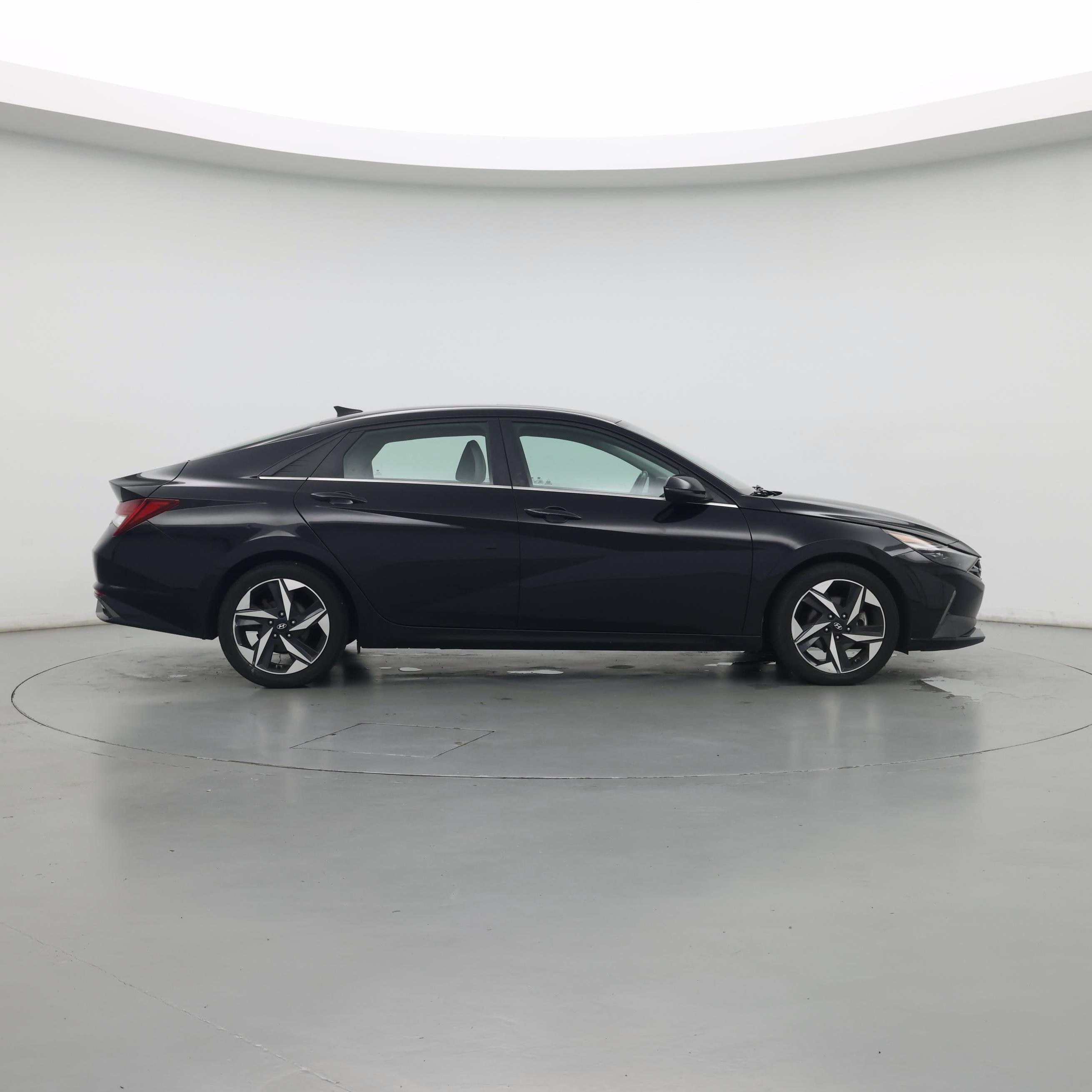 Thumbnail: 2021 Hyundai Elantra - 7