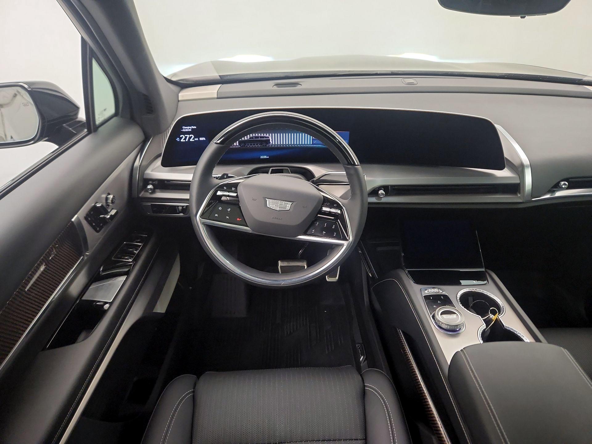 Thumbnail: 2026 Cadillac Vistiq - 10
