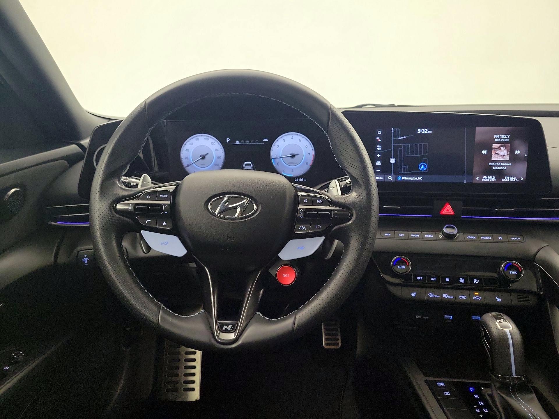 Thumbnail: 2023 Hyundai Elantra - 10