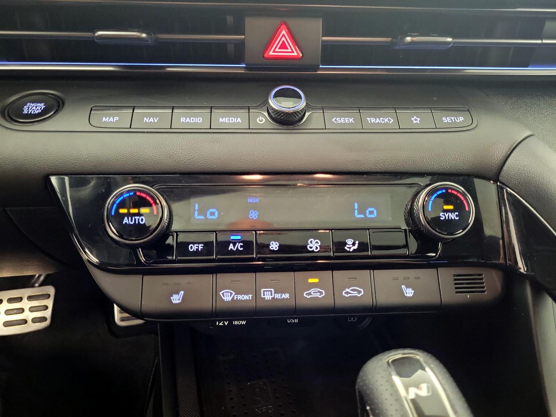 Thumbnail: 2023 Hyundai Elantra - 17