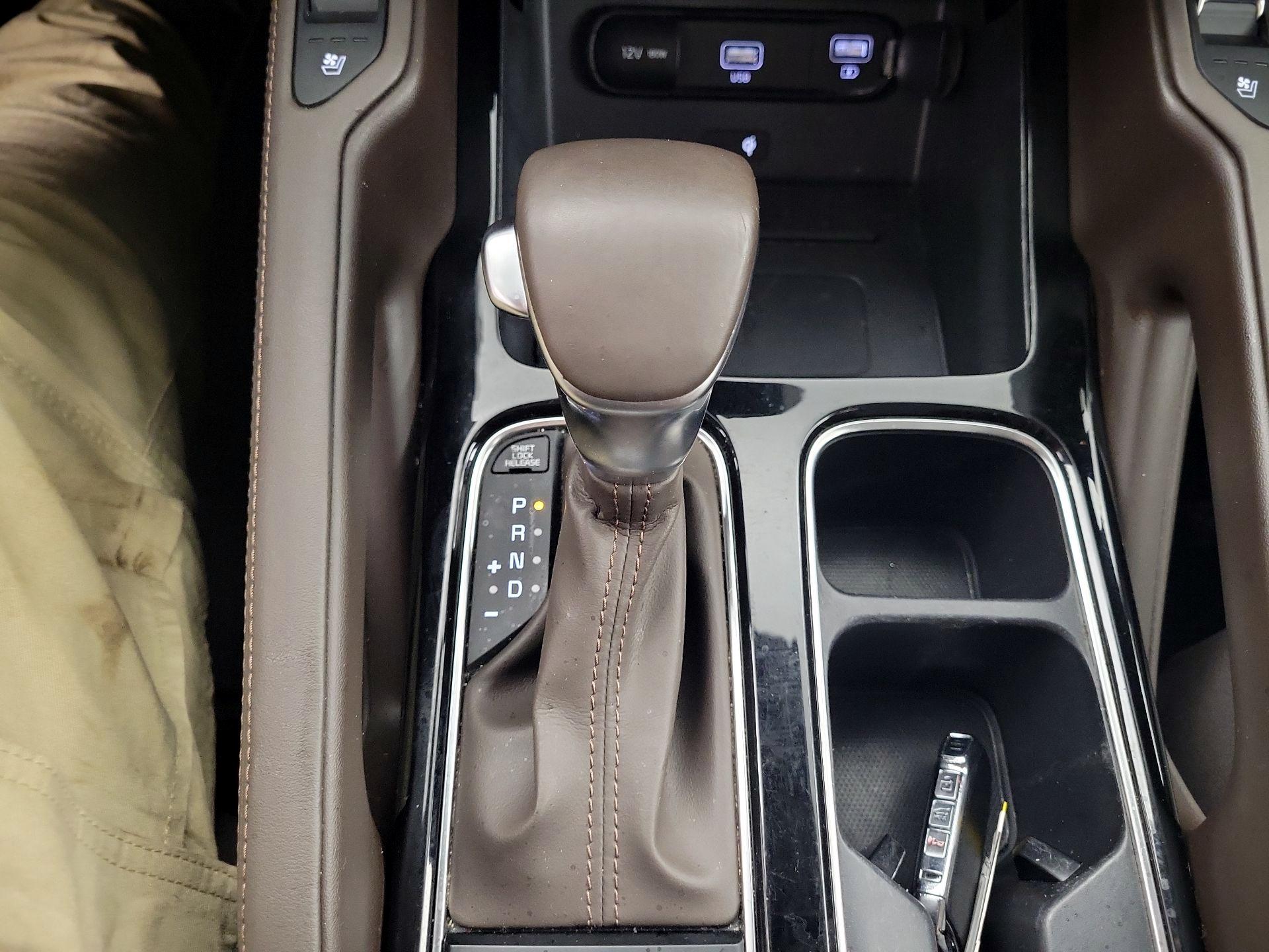 Thumbnail: 2021 Kia Telluride - 18