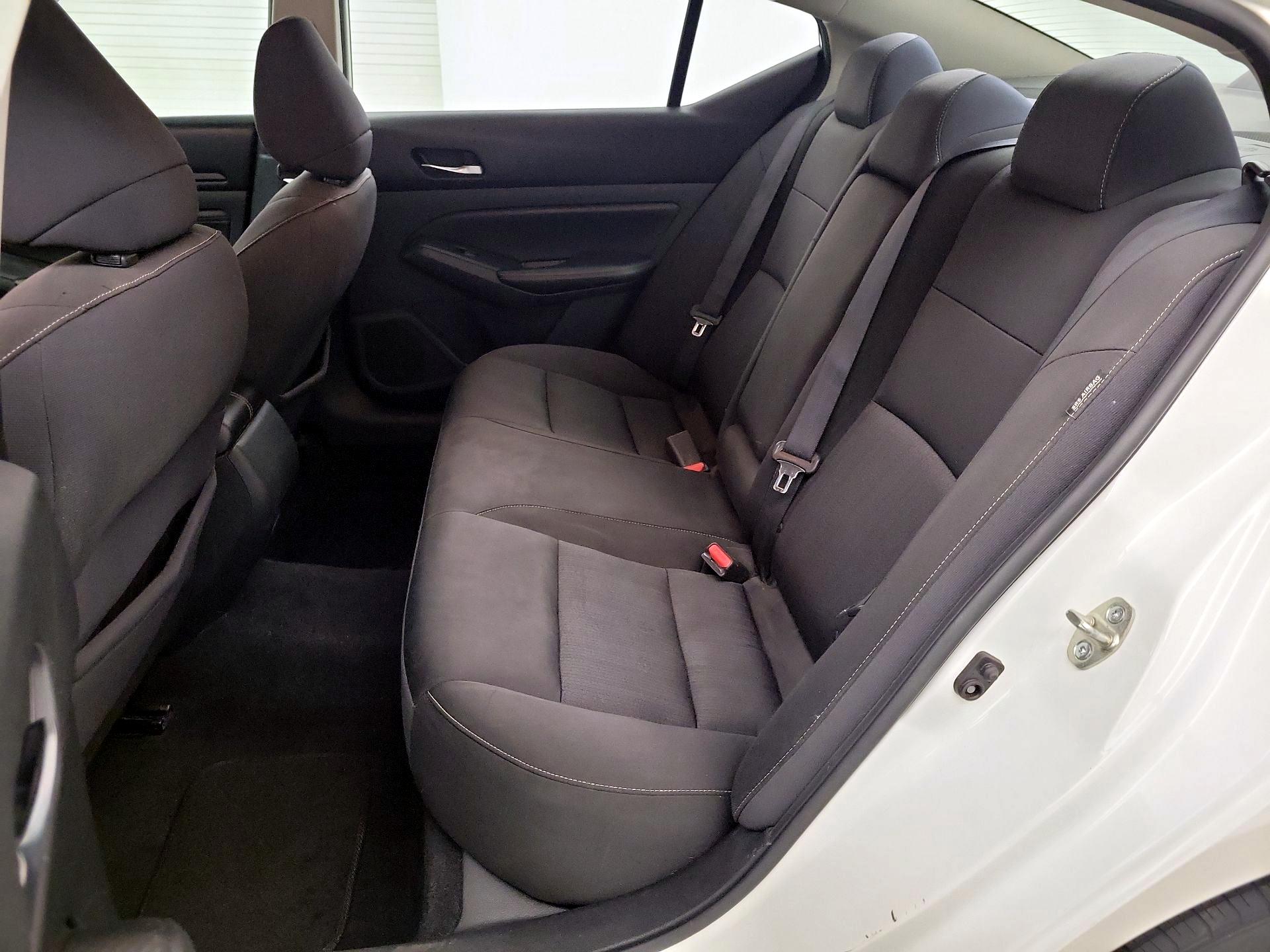 Thumbnail: 2020 Nissan Altima - 19