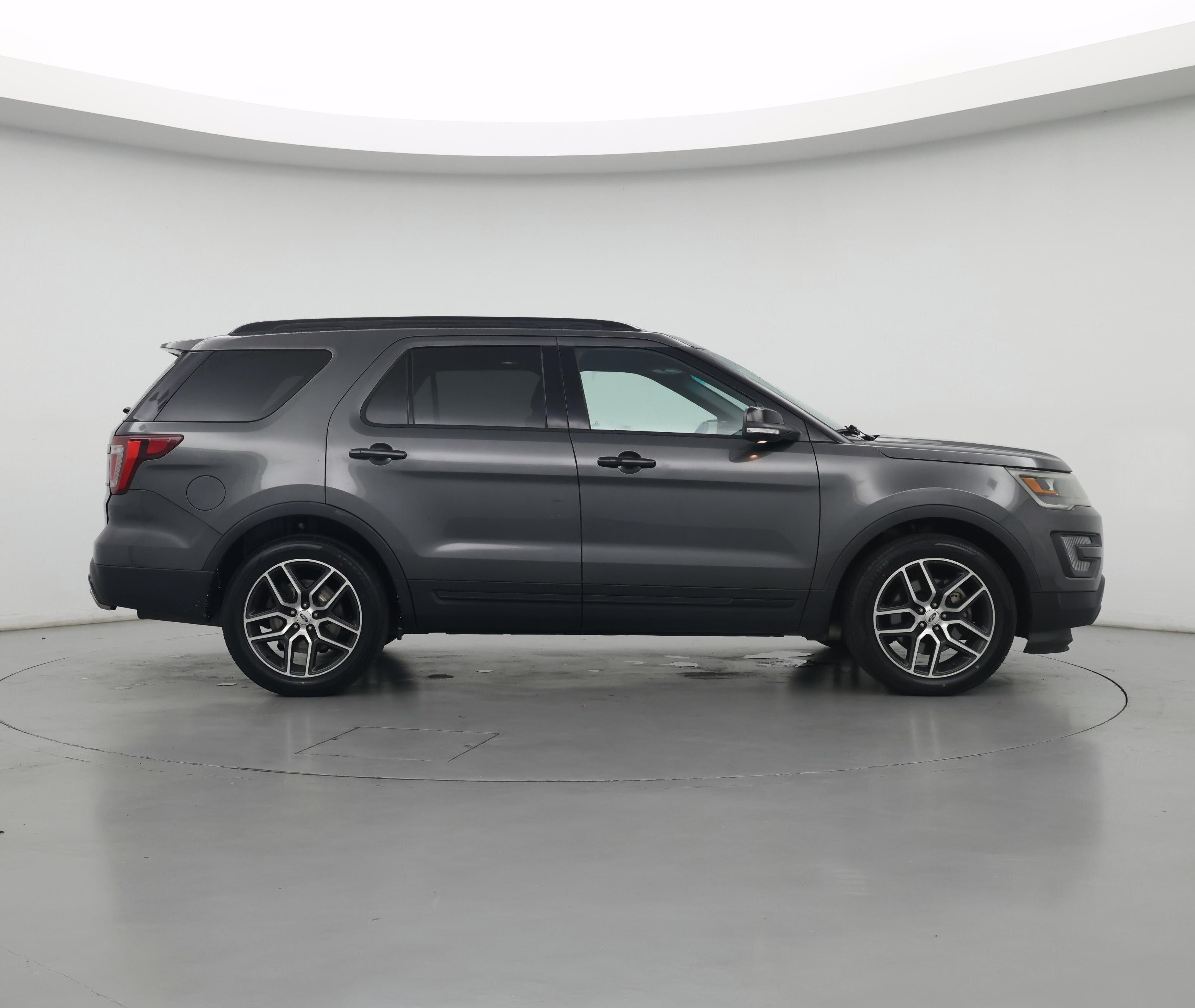 Thumbnail: 2016 Ford Explorer - 7