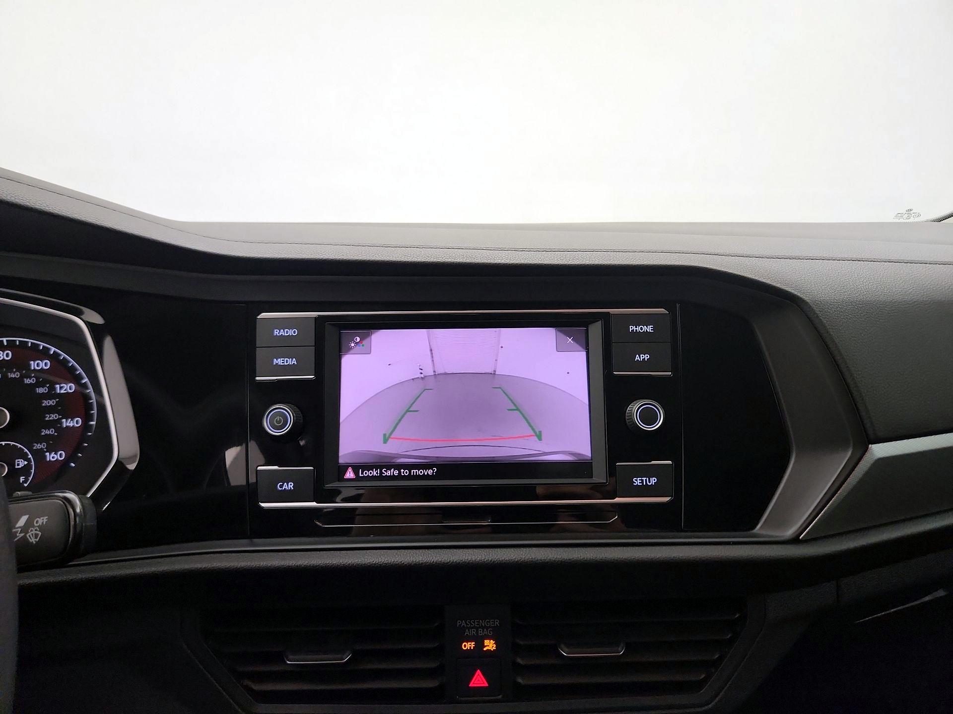 Thumbnail: 2019 Volkswagen Jetta - 14
