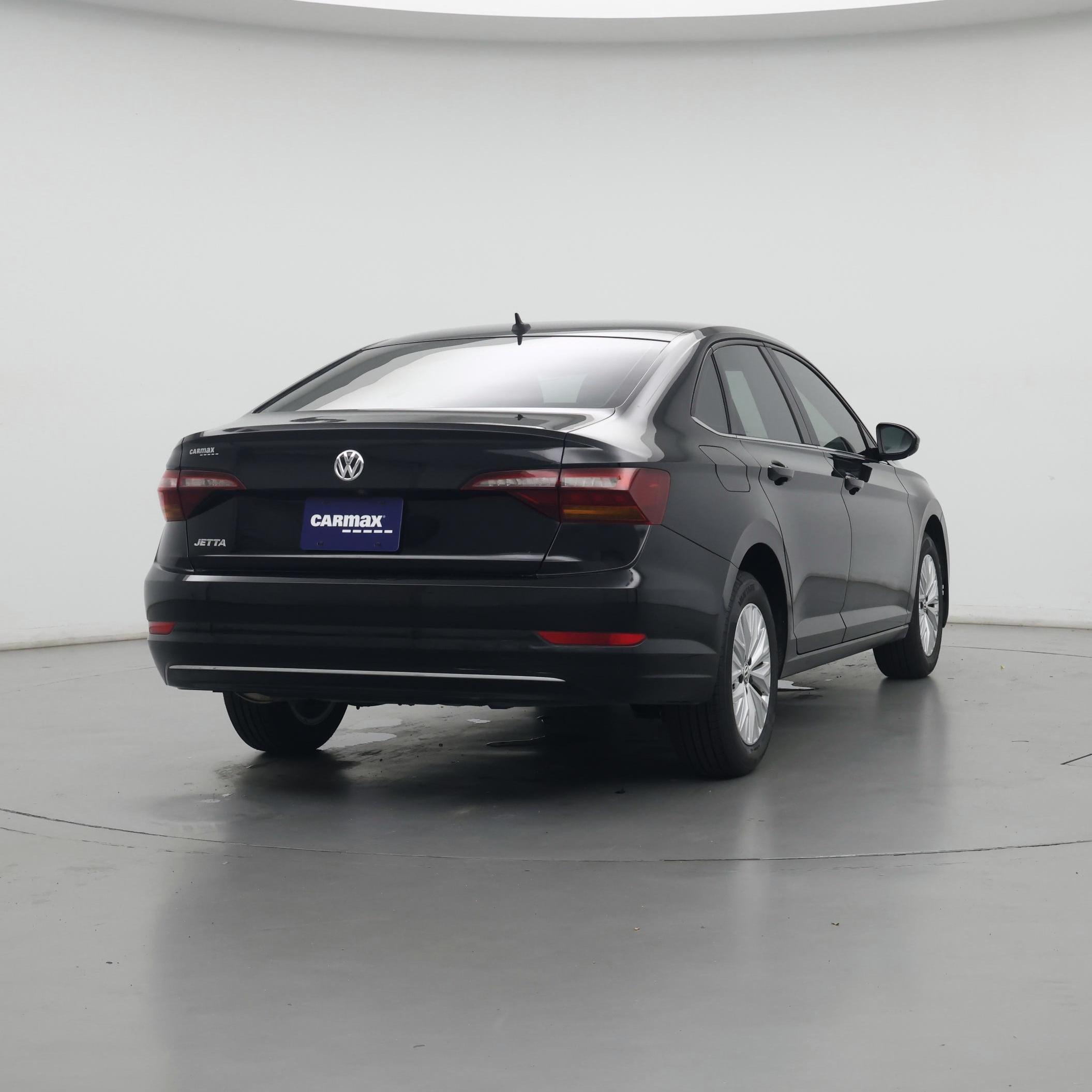 Thumbnail: 2019 Volkswagen Jetta - 2