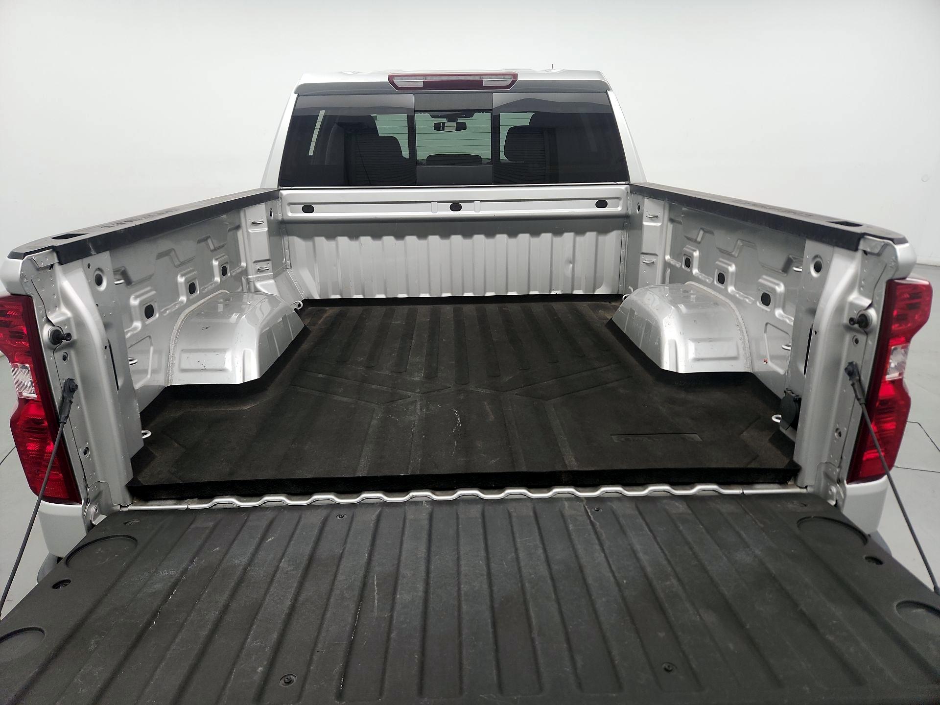 Thumbnail: 2021 Chevrolet Silverado 1500 - 20