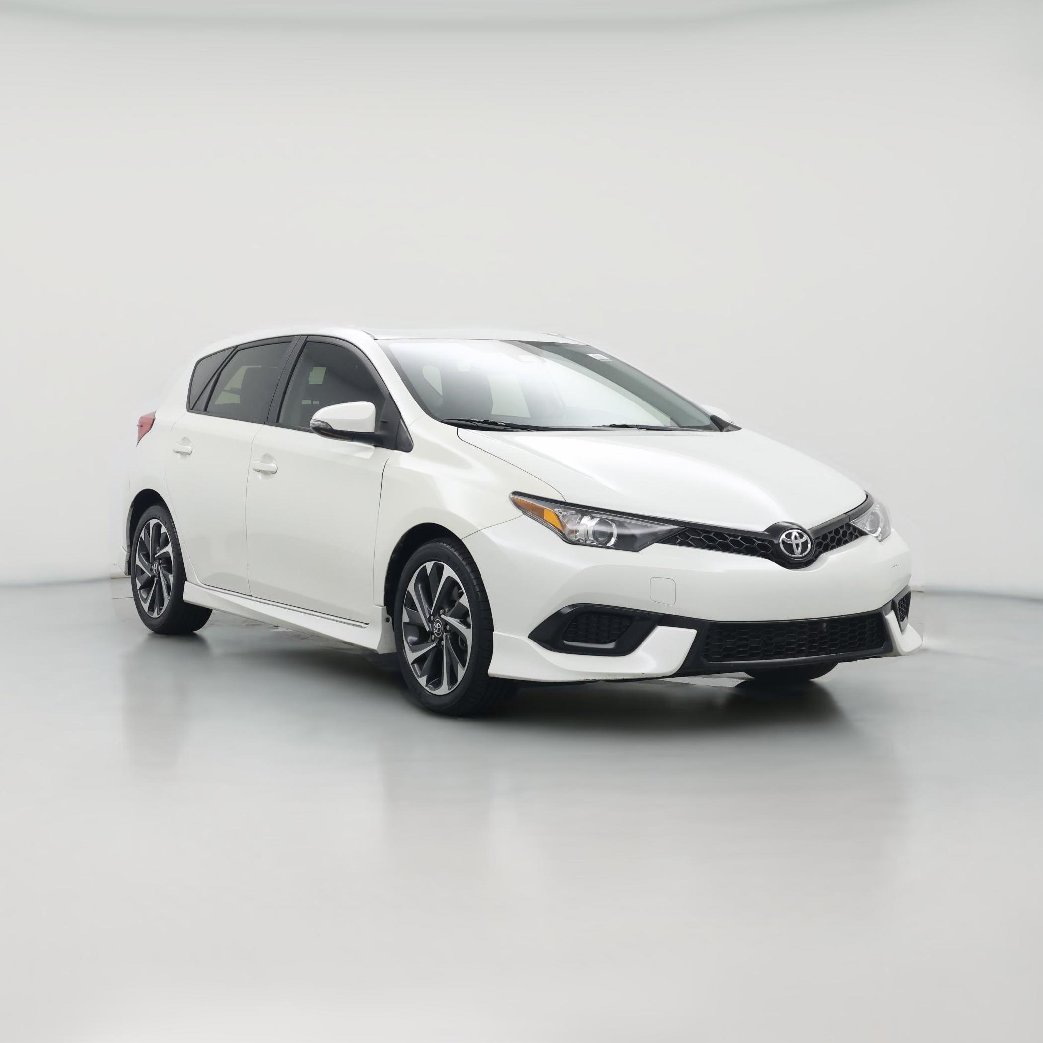 Thumbnail: 2018 Toyota Corolla iM - 1