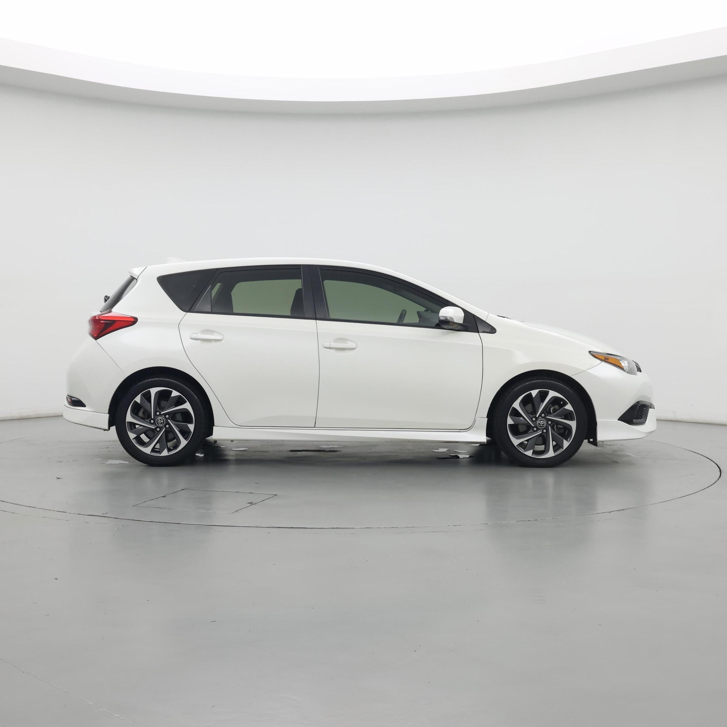 Thumbnail: 2018 Toyota Corolla iM - 7