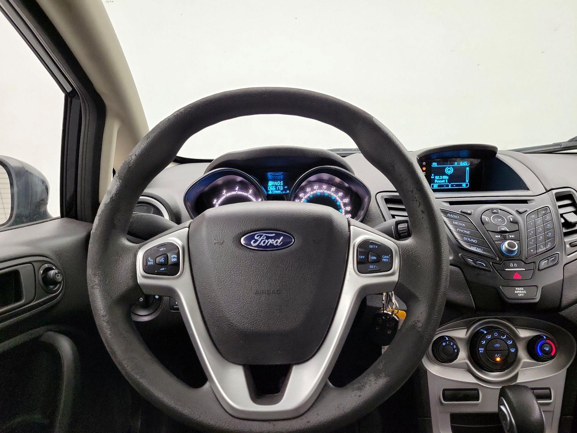 Thumbnail: 2017 Ford Fiesta - 10