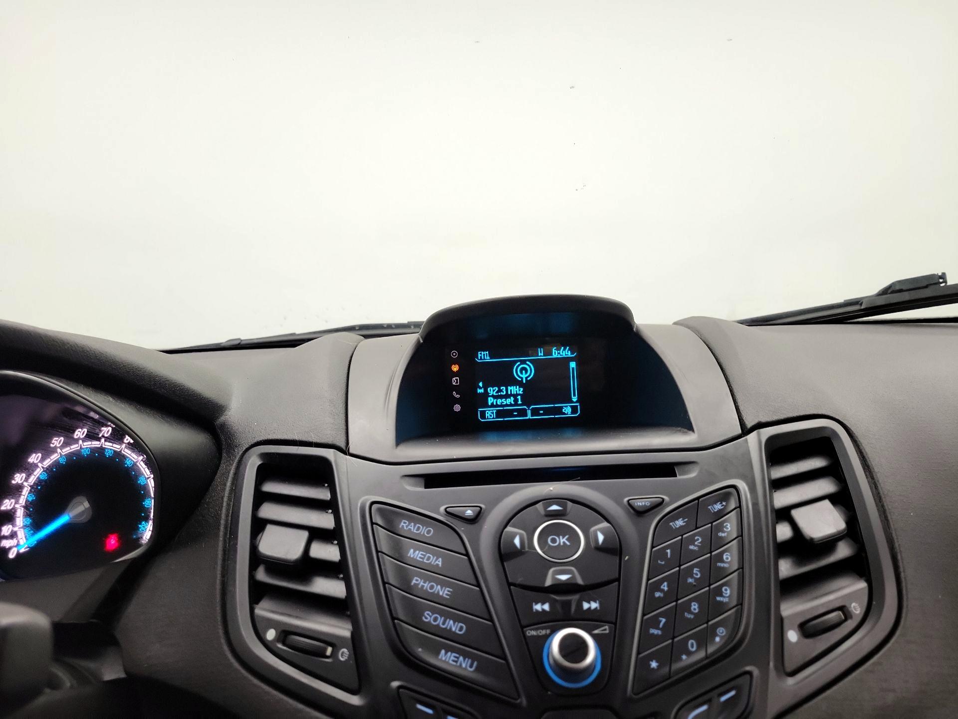 Thumbnail: 2017 Ford Fiesta - 14