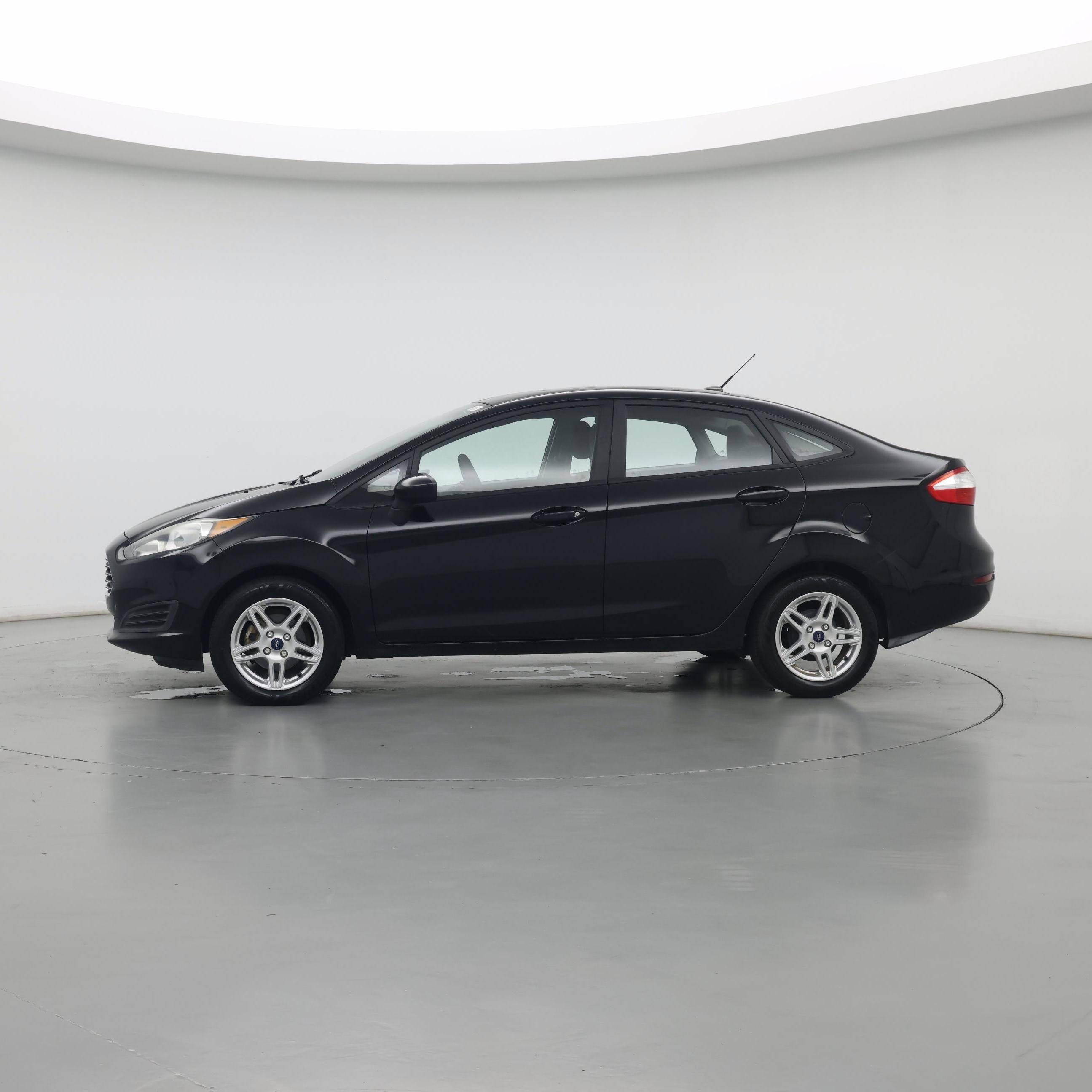 Thumbnail: 2017 Ford Fiesta - 3