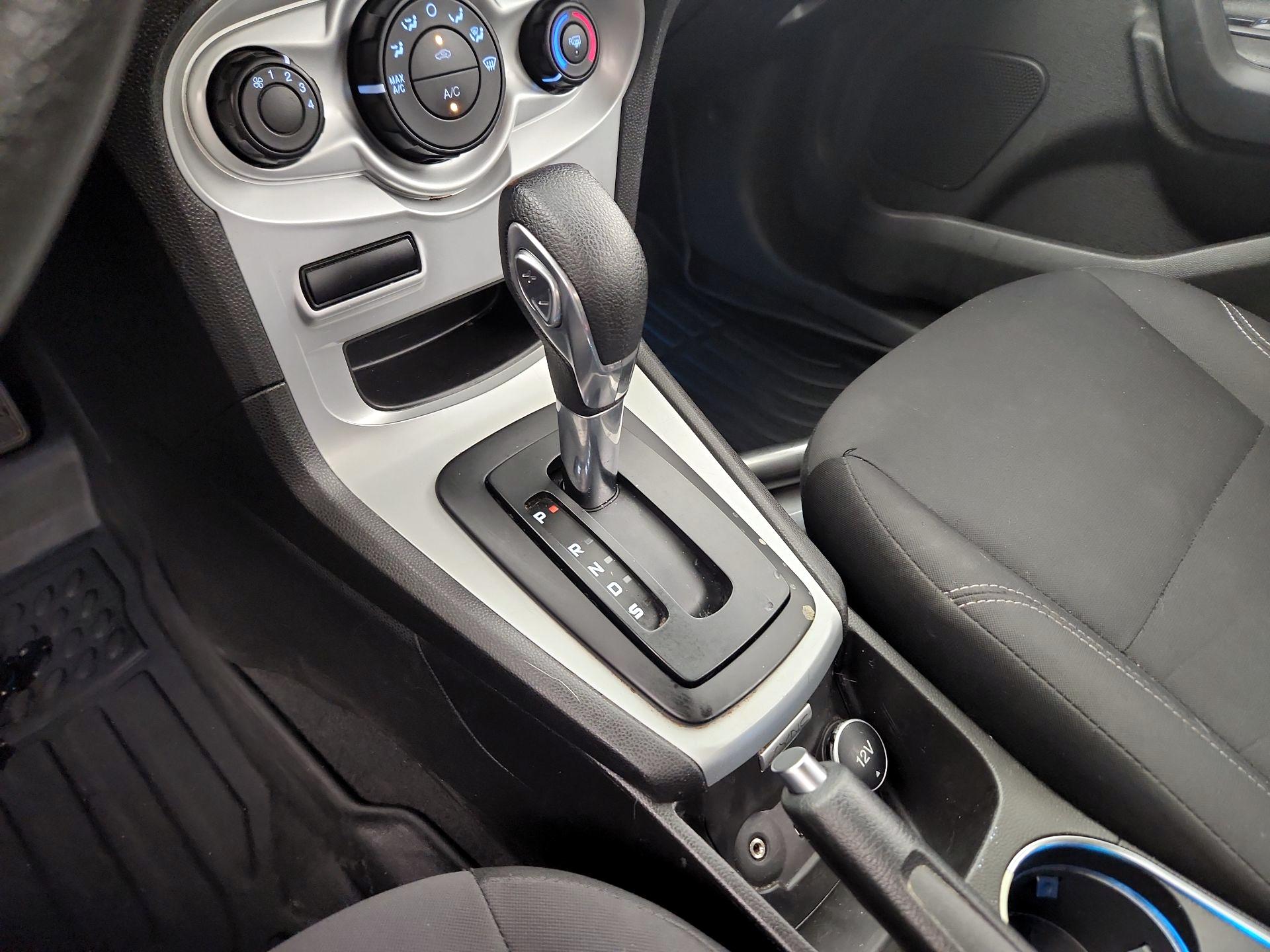 Thumbnail: 2018 Ford Fiesta - 17