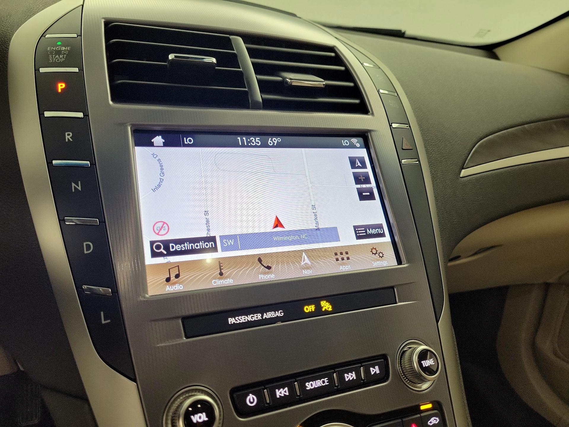 Thumbnail: 2019 Lincoln MKZ - 14
