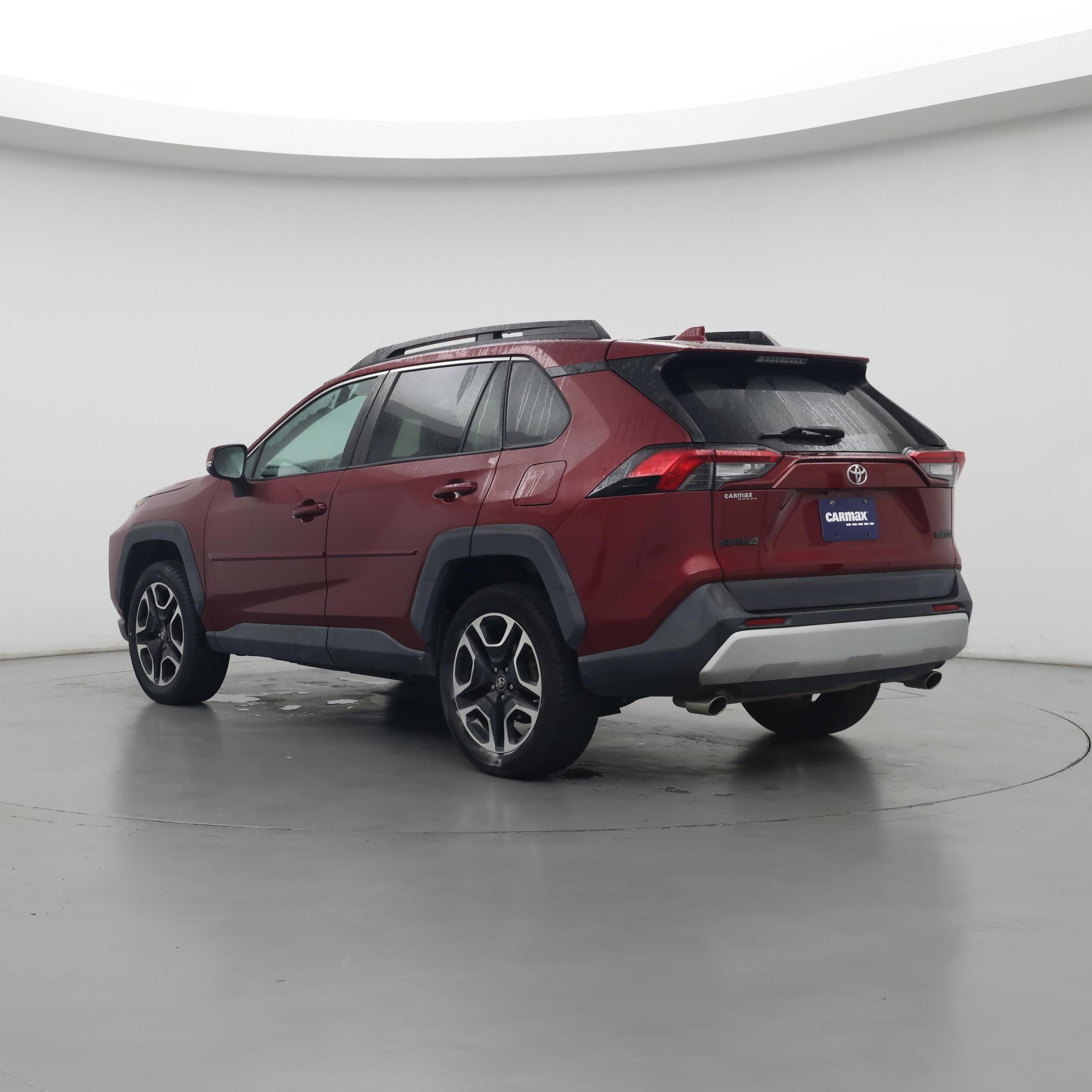Thumbnail: 2019 Toyota RAV4 - 2