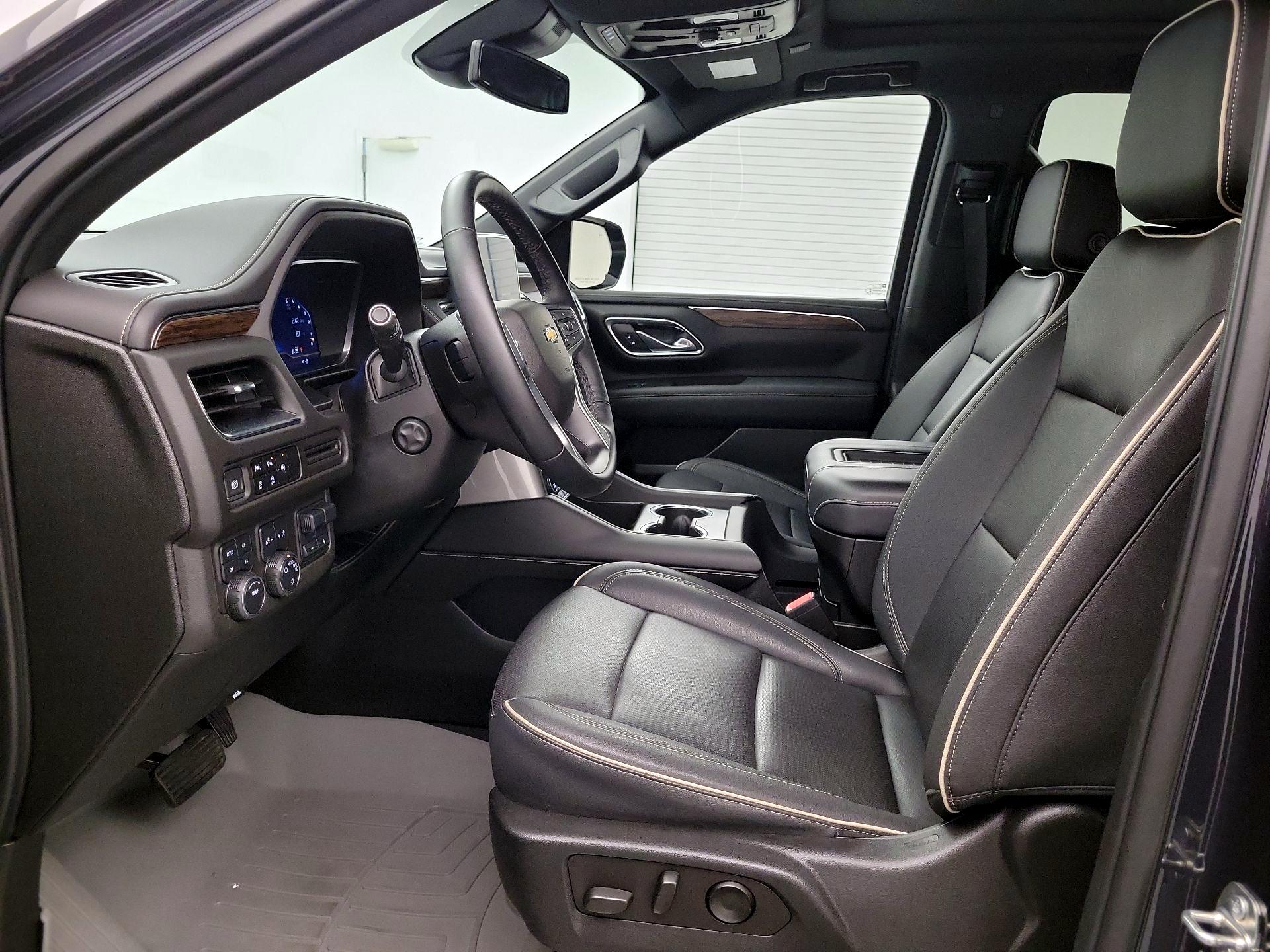 Thumbnail: 2023 Chevrolet Tahoe - 11