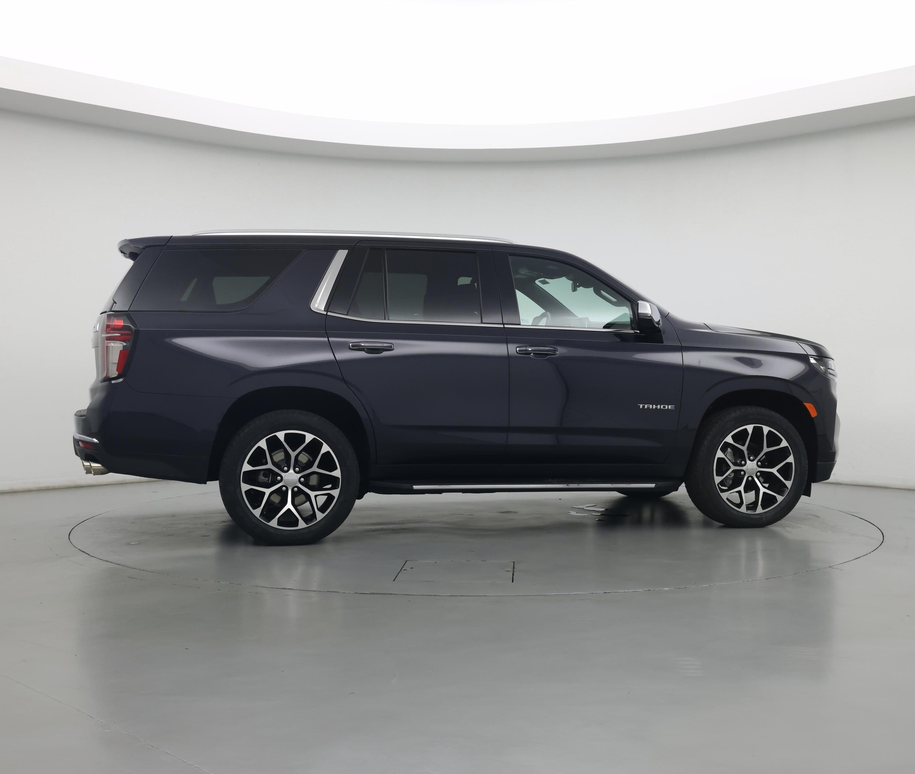 Thumbnail: 2023 Chevrolet Tahoe - 7