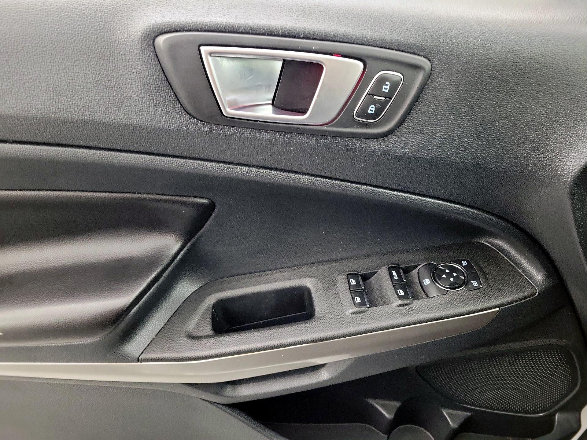 Thumbnail: 2019 Ford EcoSport - 12