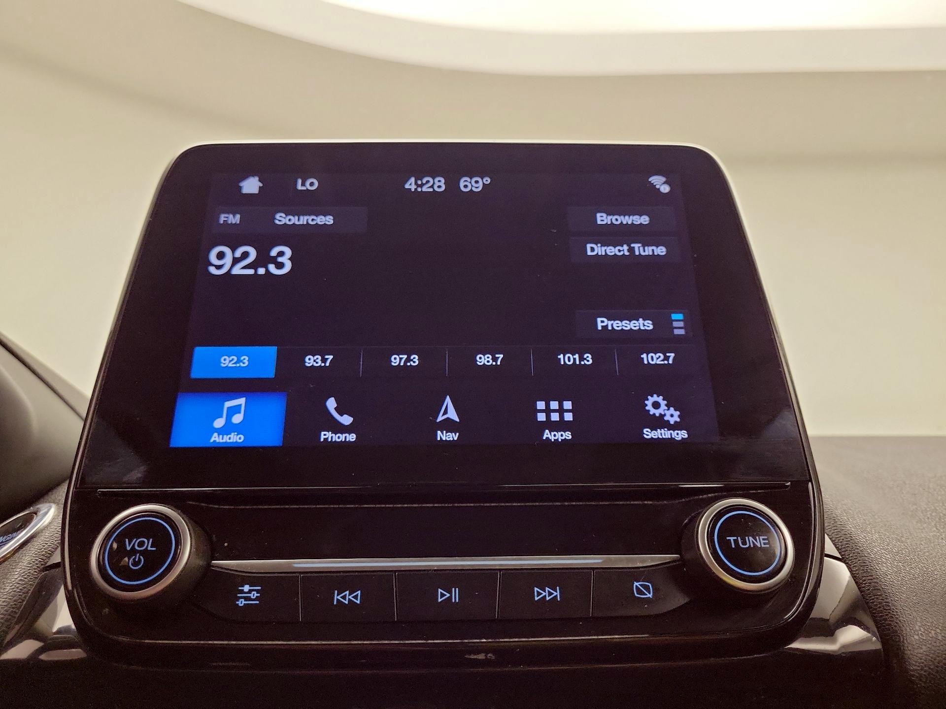 Thumbnail: 2019 Ford EcoSport - 16