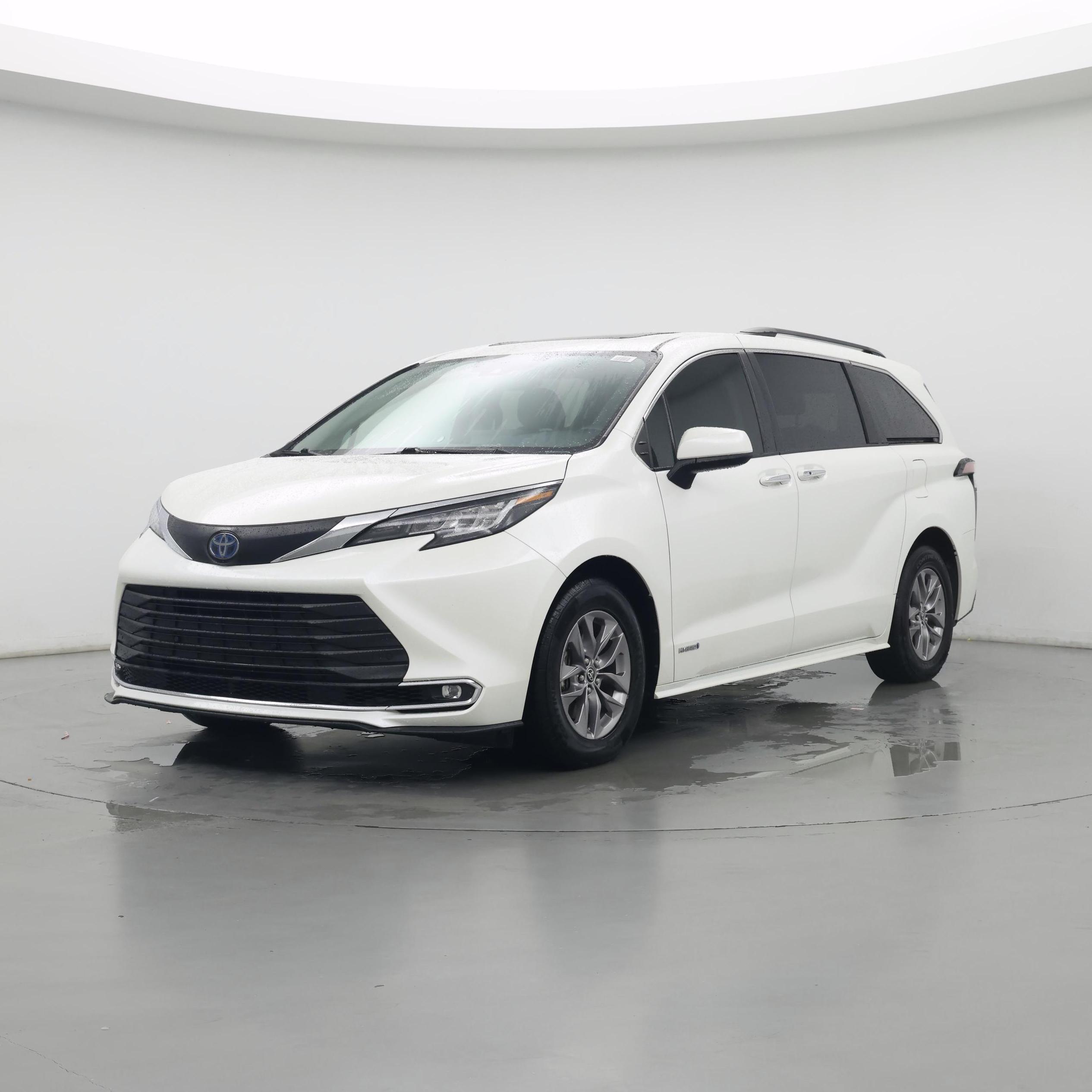 Thumbnail: 2021 Toyota Sienna - 4