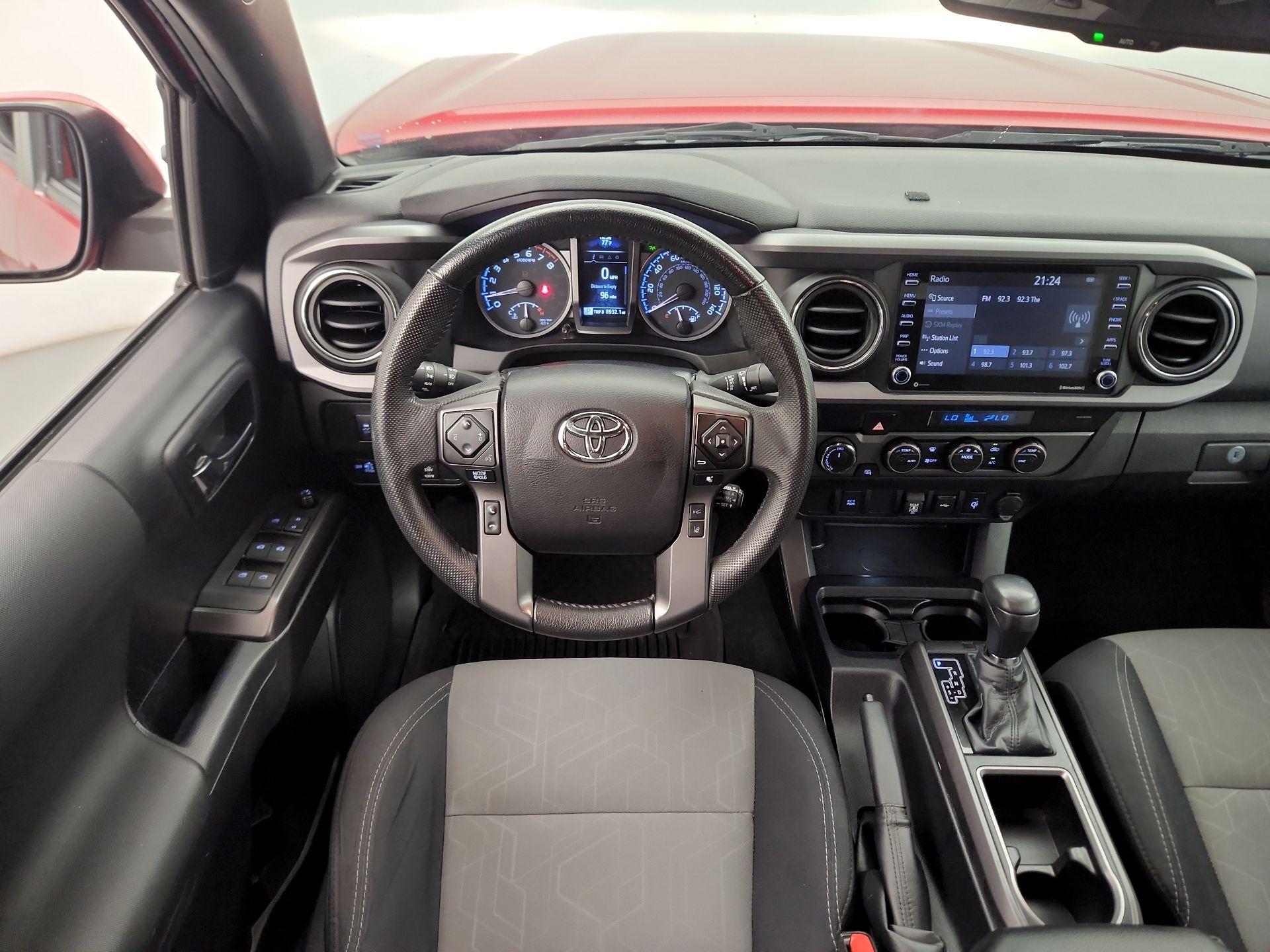 Thumbnail: 2021 Toyota Tacoma - 10