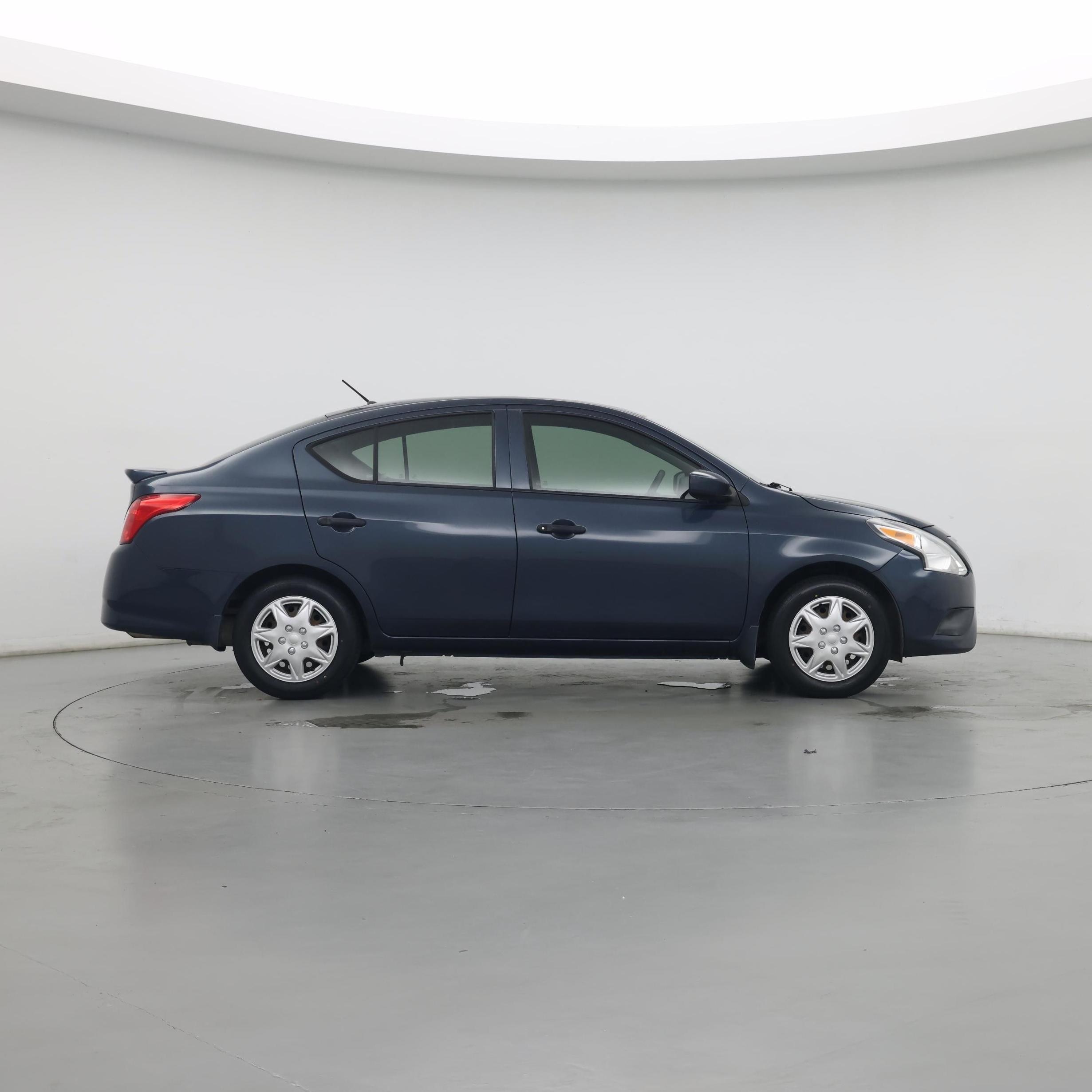Thumbnail: 2017 Nissan Versa - 7