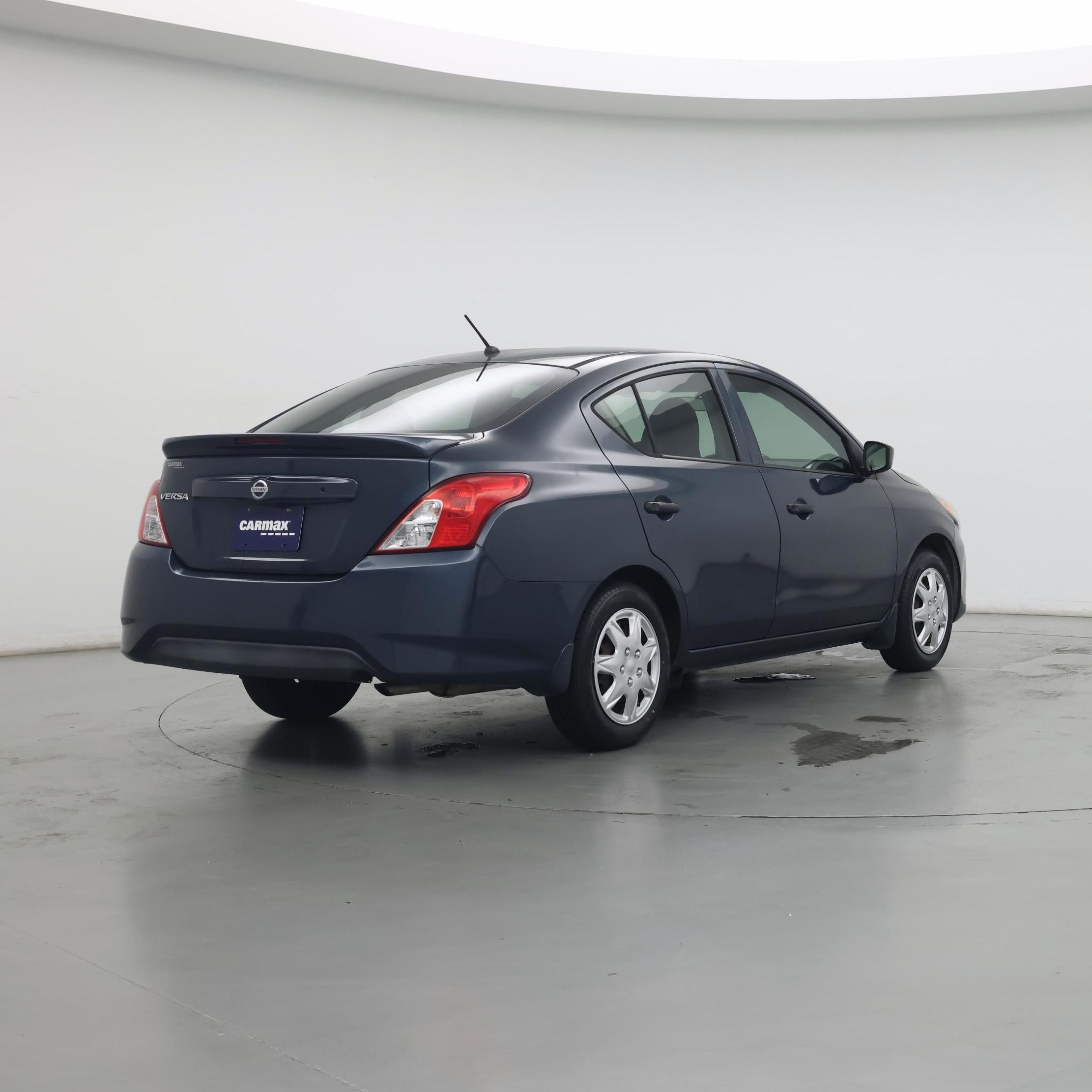 Thumbnail: 2017 Nissan Versa - 8