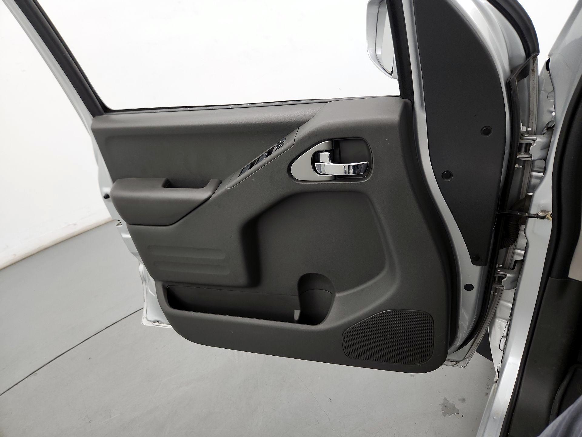 Thumbnail: 2019 Nissan Frontier - 12